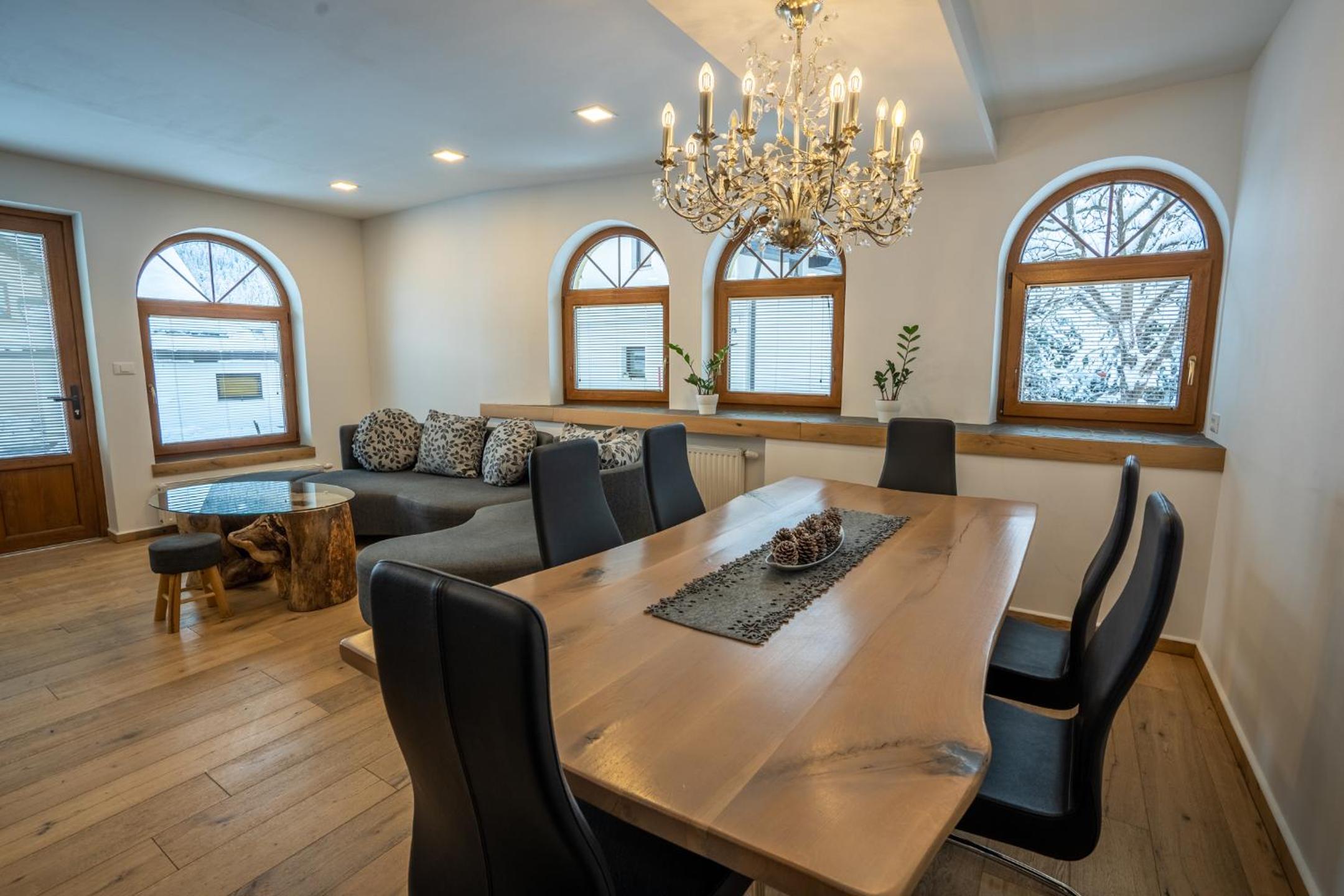 Hotel TEMPFER Apartments & Rooms with new WELLNESS - Image 1