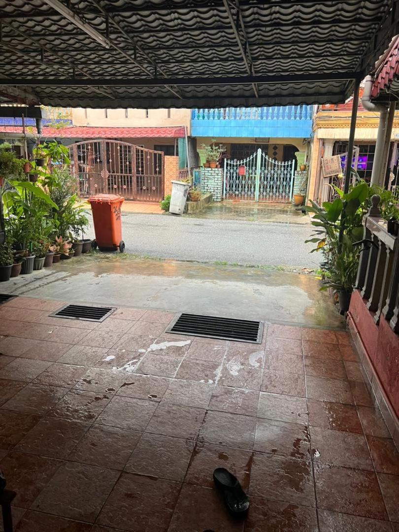 RUMAH PENGAMBARAN