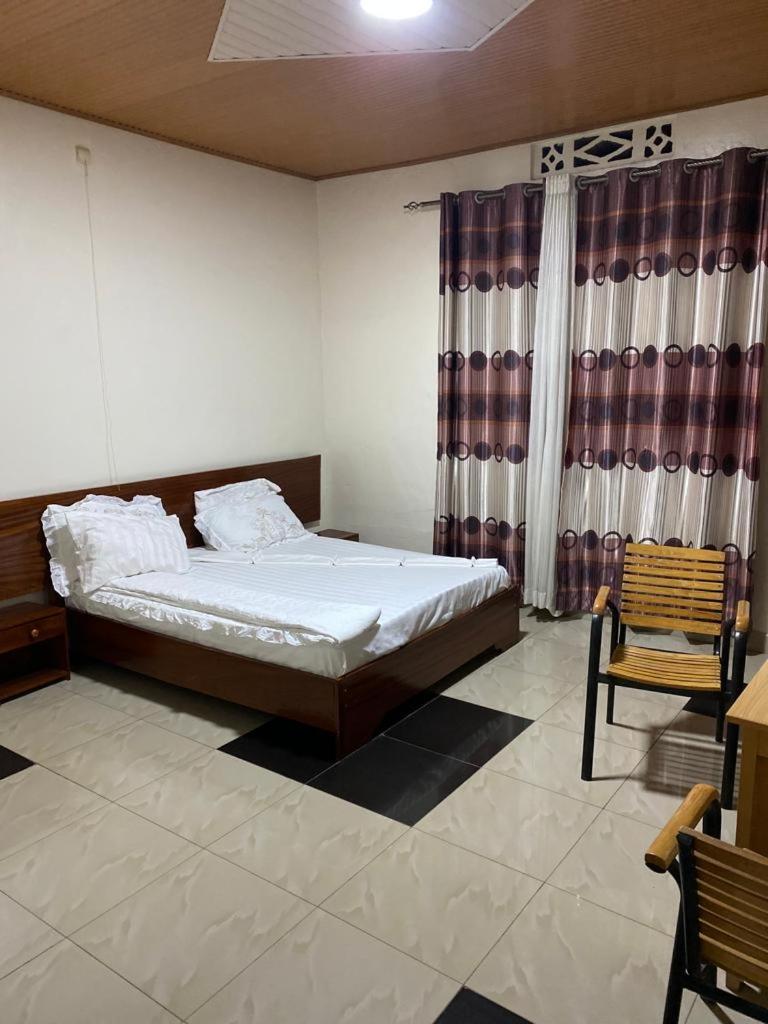AIPORT HONEST VILLAS