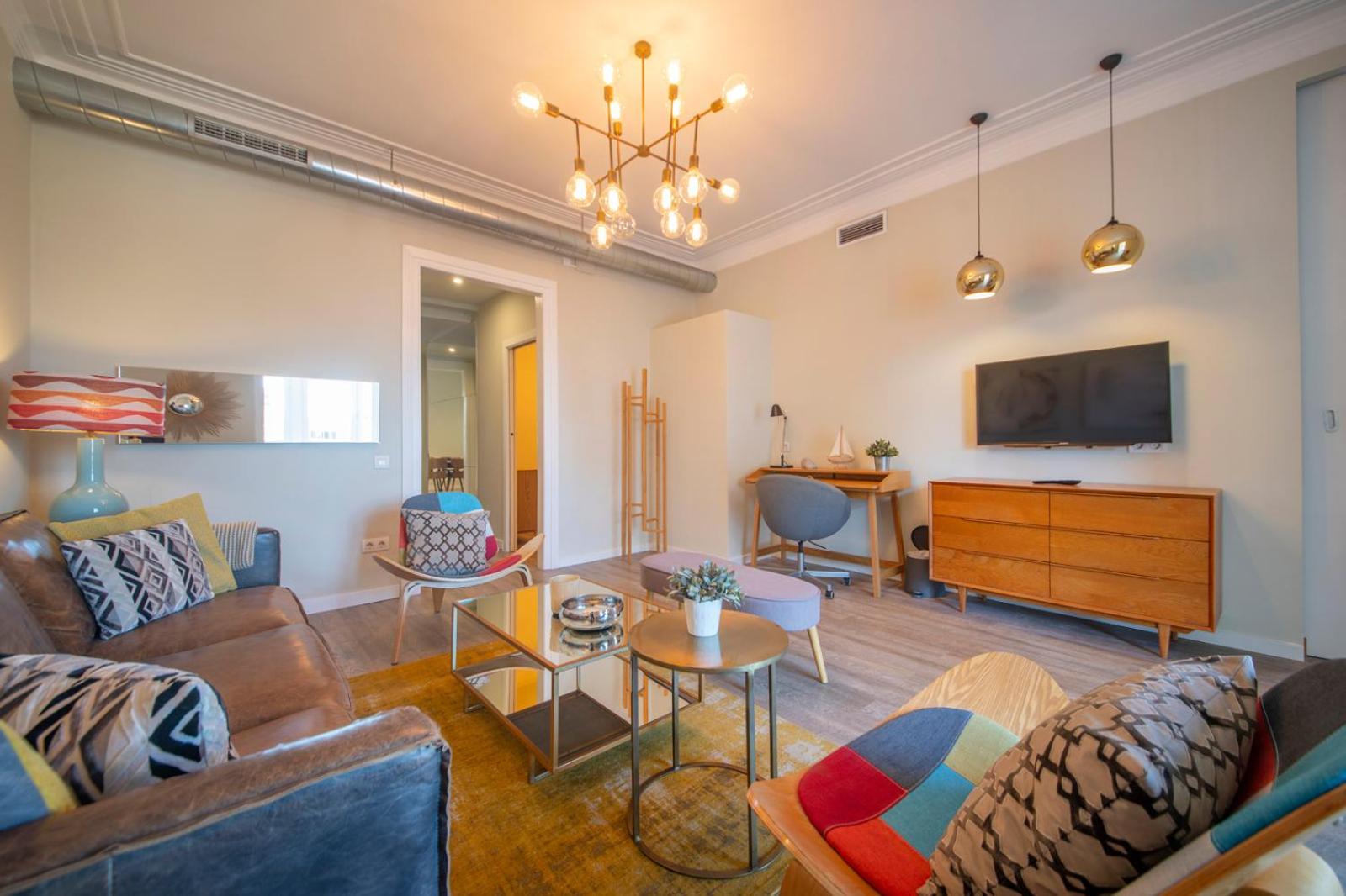 You Stylish City Center Apartments