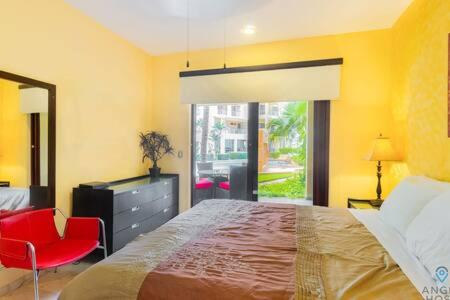 Oceanfront Condo a Block Off 5th in Heart of Playa