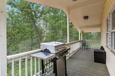 Hotel Harpers Ferry Cabin W Huge Deck, Firepit & Wifi!