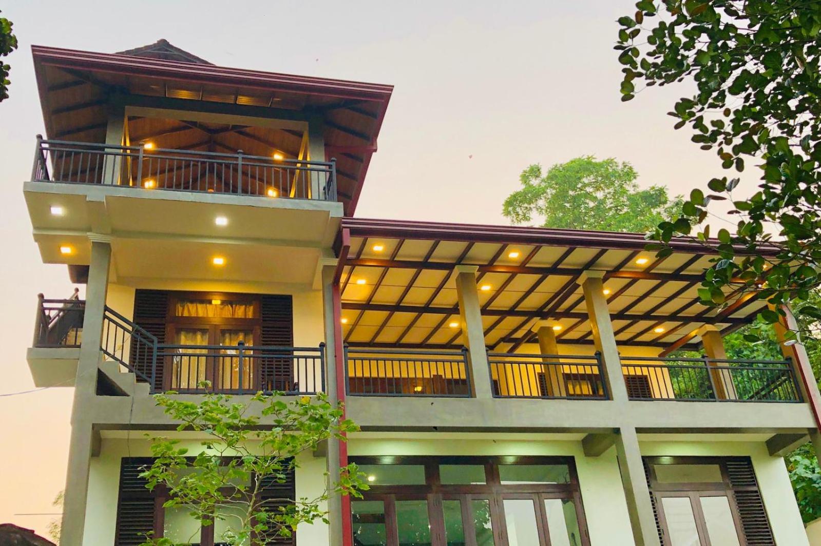 The Villa On The Rock view 2