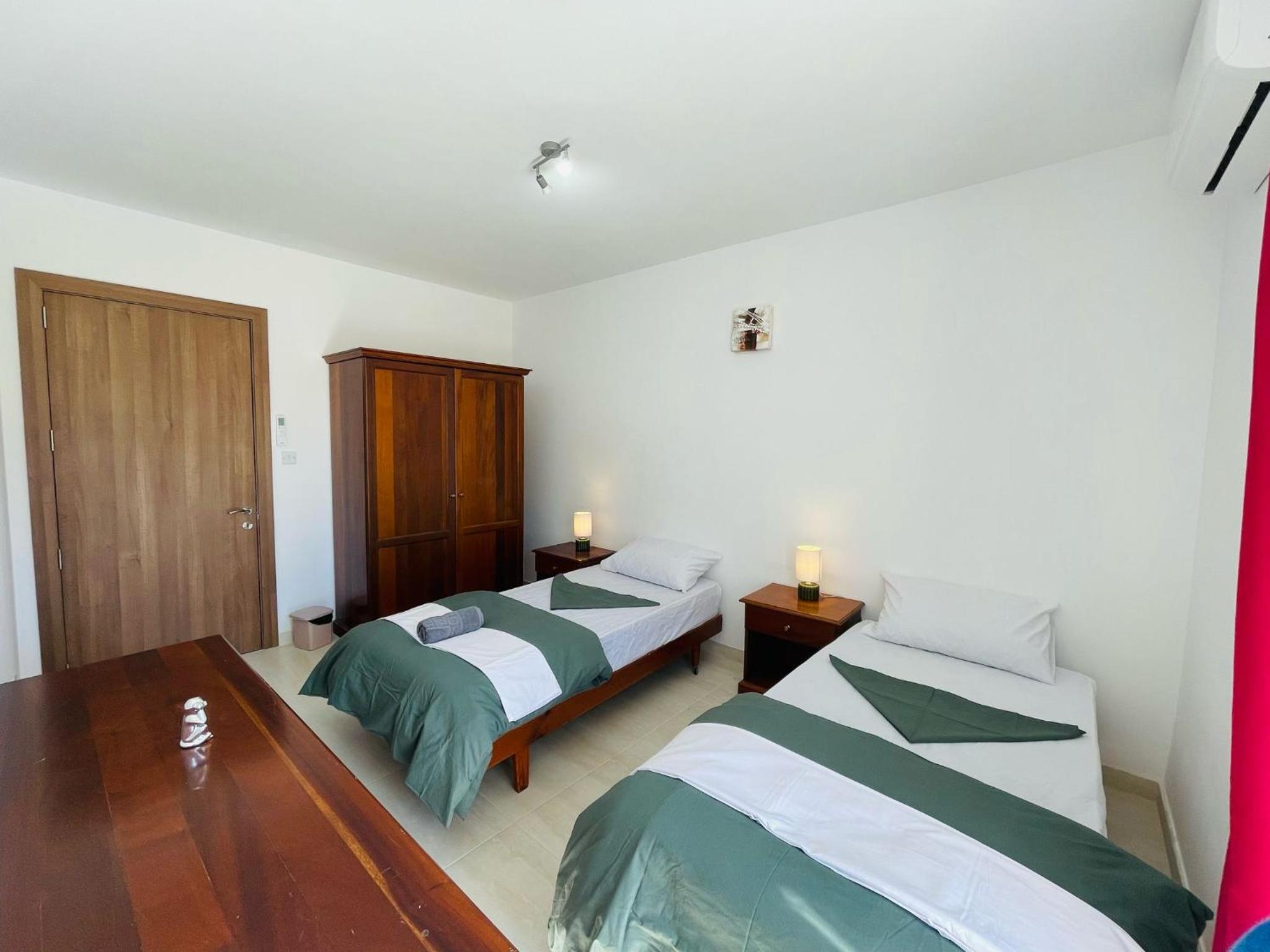 Coral Cove Comfort Room 2 photo 4