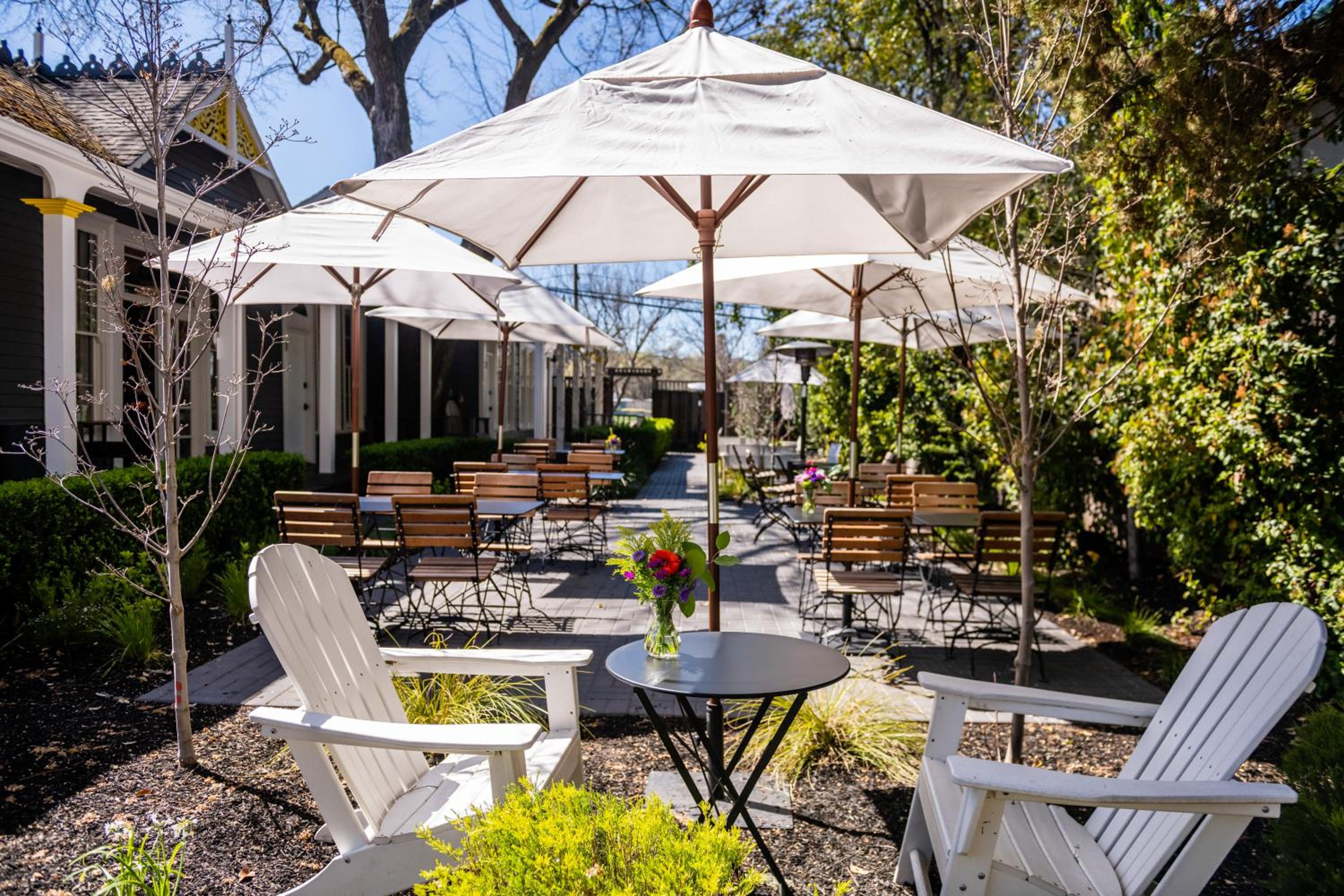Brannan Cottage Inn
