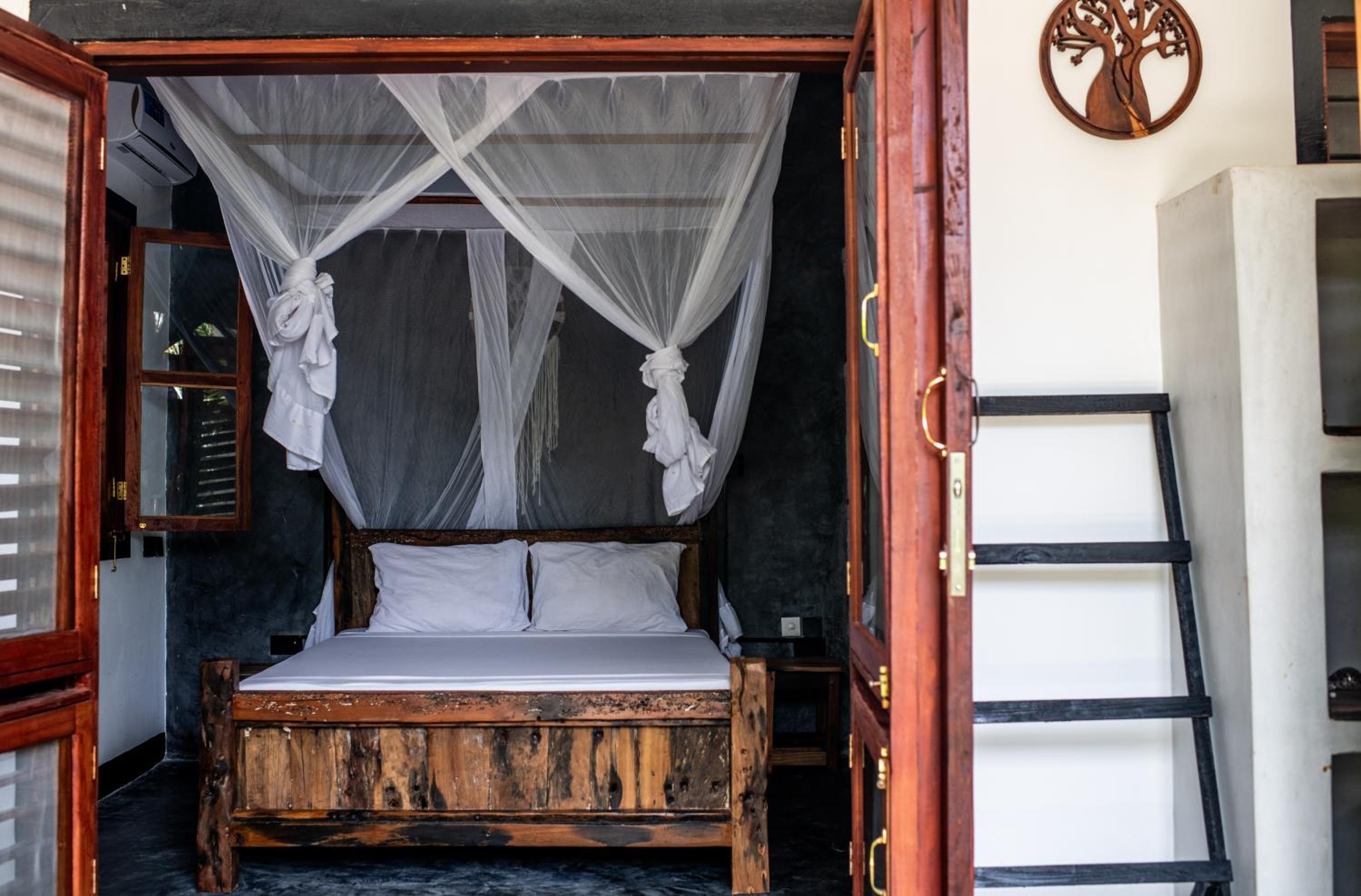 Baobab Bungalows