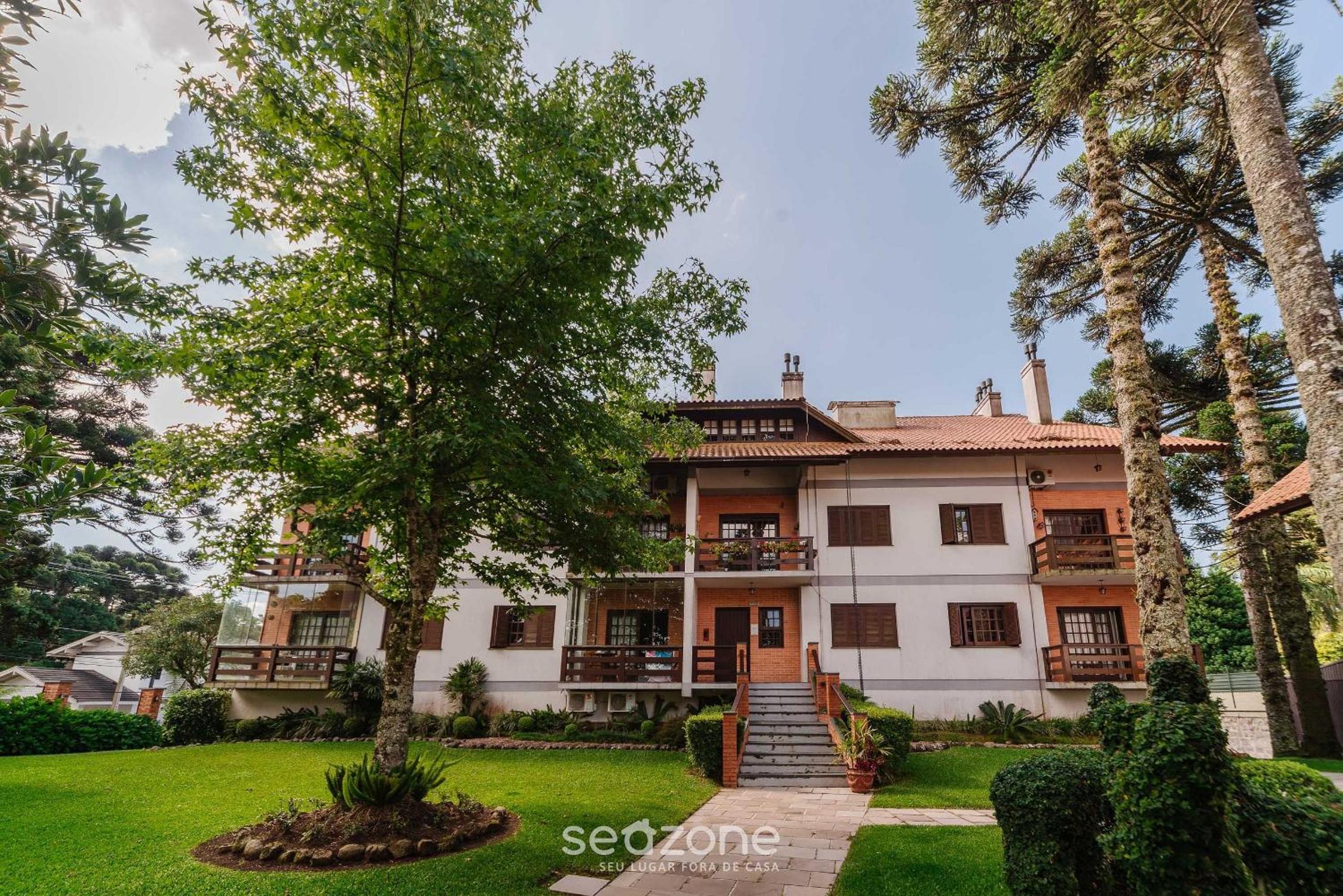 Apartment 300m from black lake Gramado/RS RLN0104