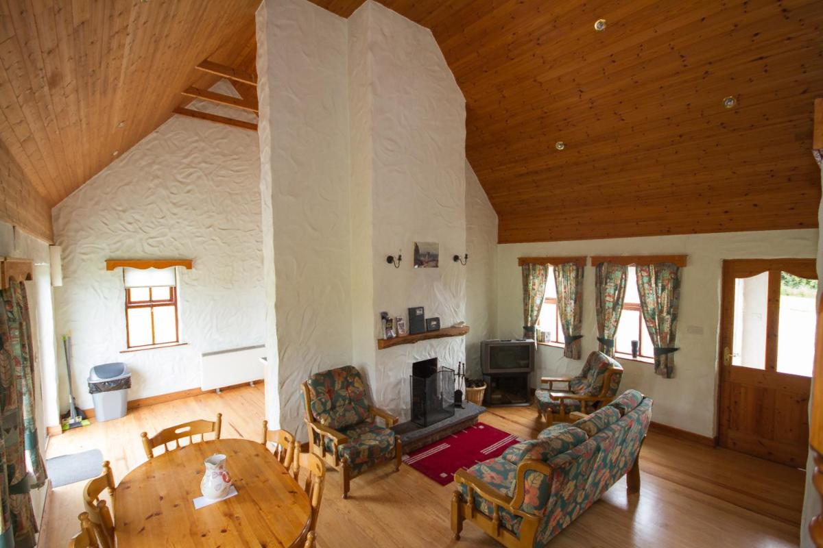 Fanore Holiday Cottages view 5