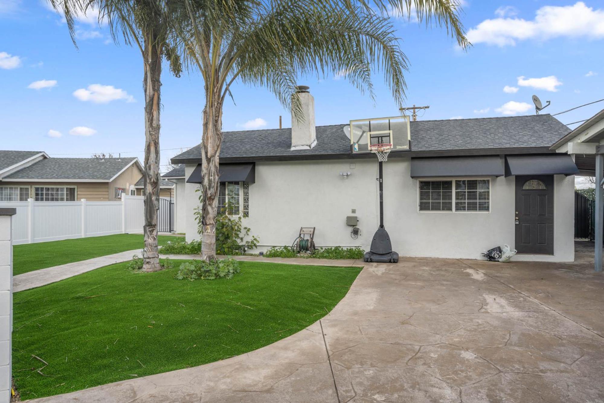 Los Angeles Glamour Home