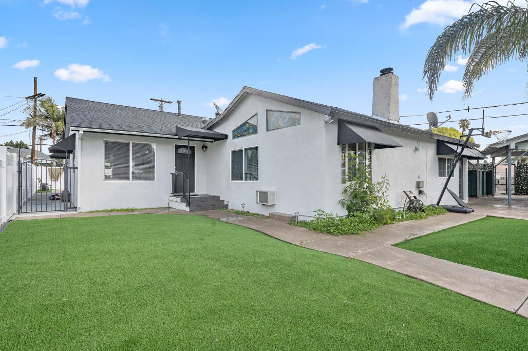 Los Angeles Glamour Home