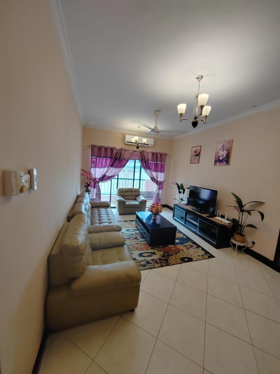 Ber-Santai at Marina Court