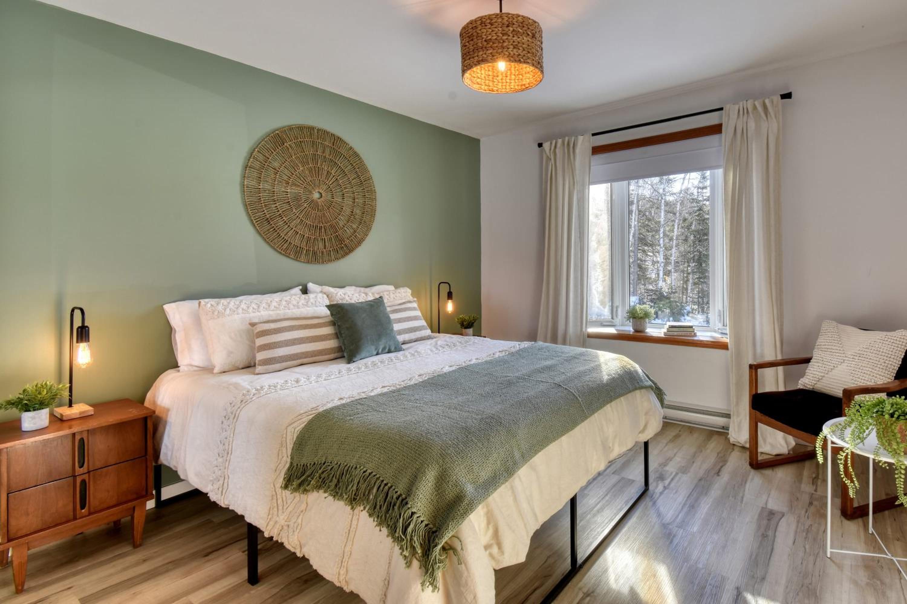 Spacious cottage in forest with spa