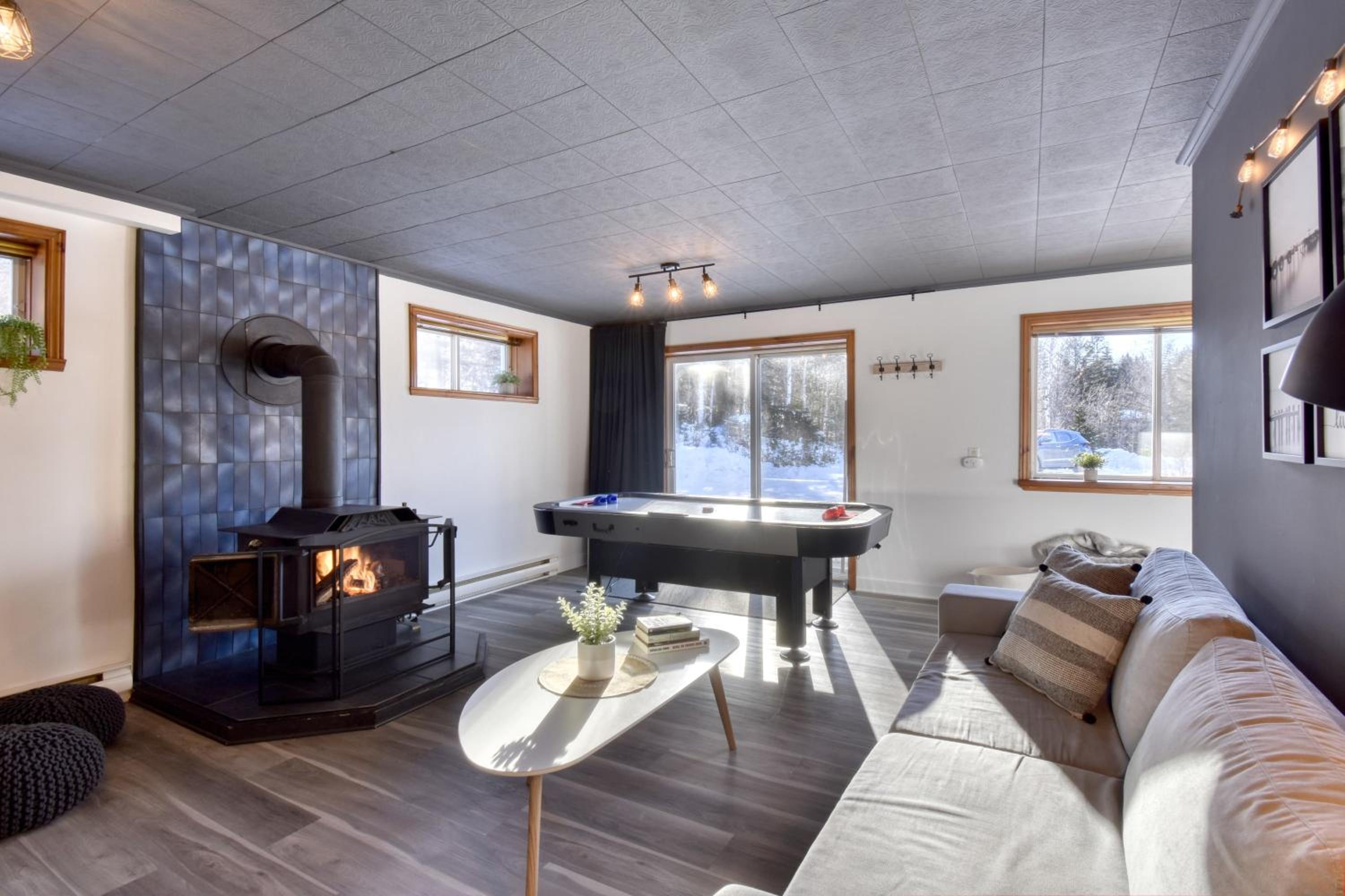 Spacious cottage in forest with spa