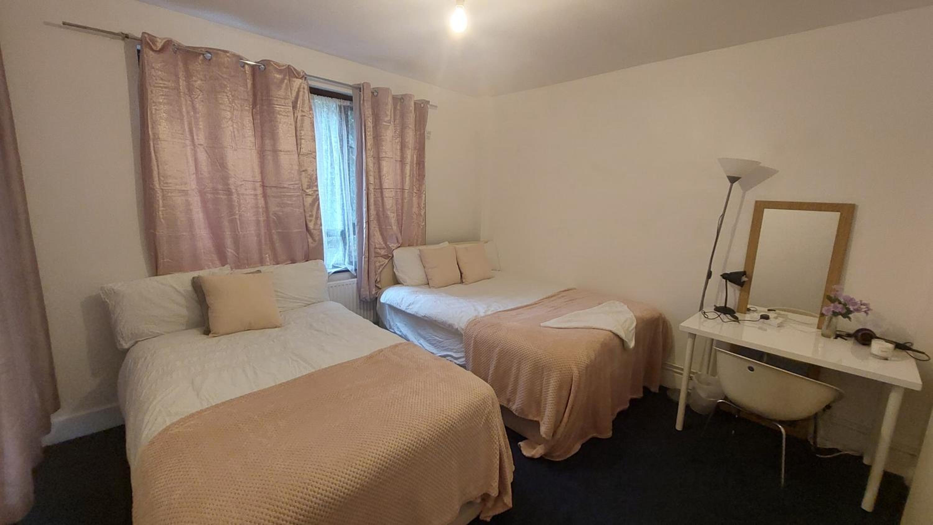 Sandfield Private Rooms in King's Cross St Pancras