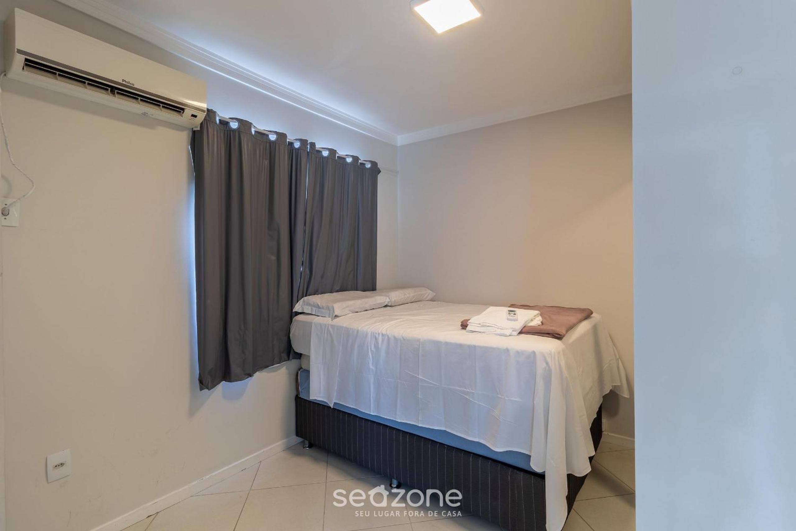Aprt w balcony 600m fr the coast Centro BC EJF0702