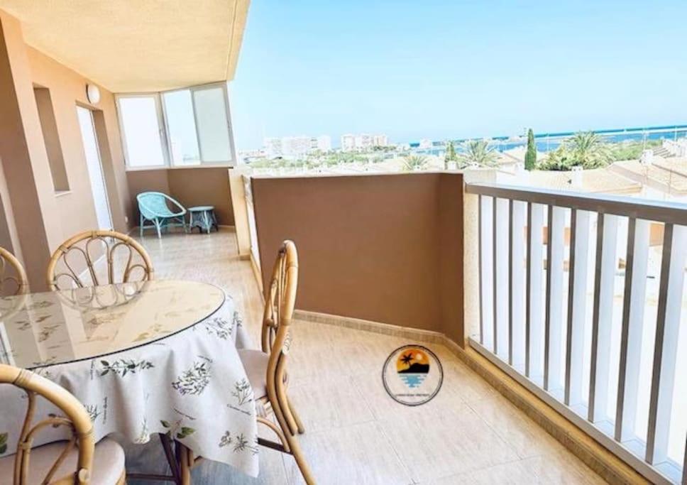 LMHA06 Marinesco 2, 3 bedroom, 2 bathroom apartment, La Manga view 3