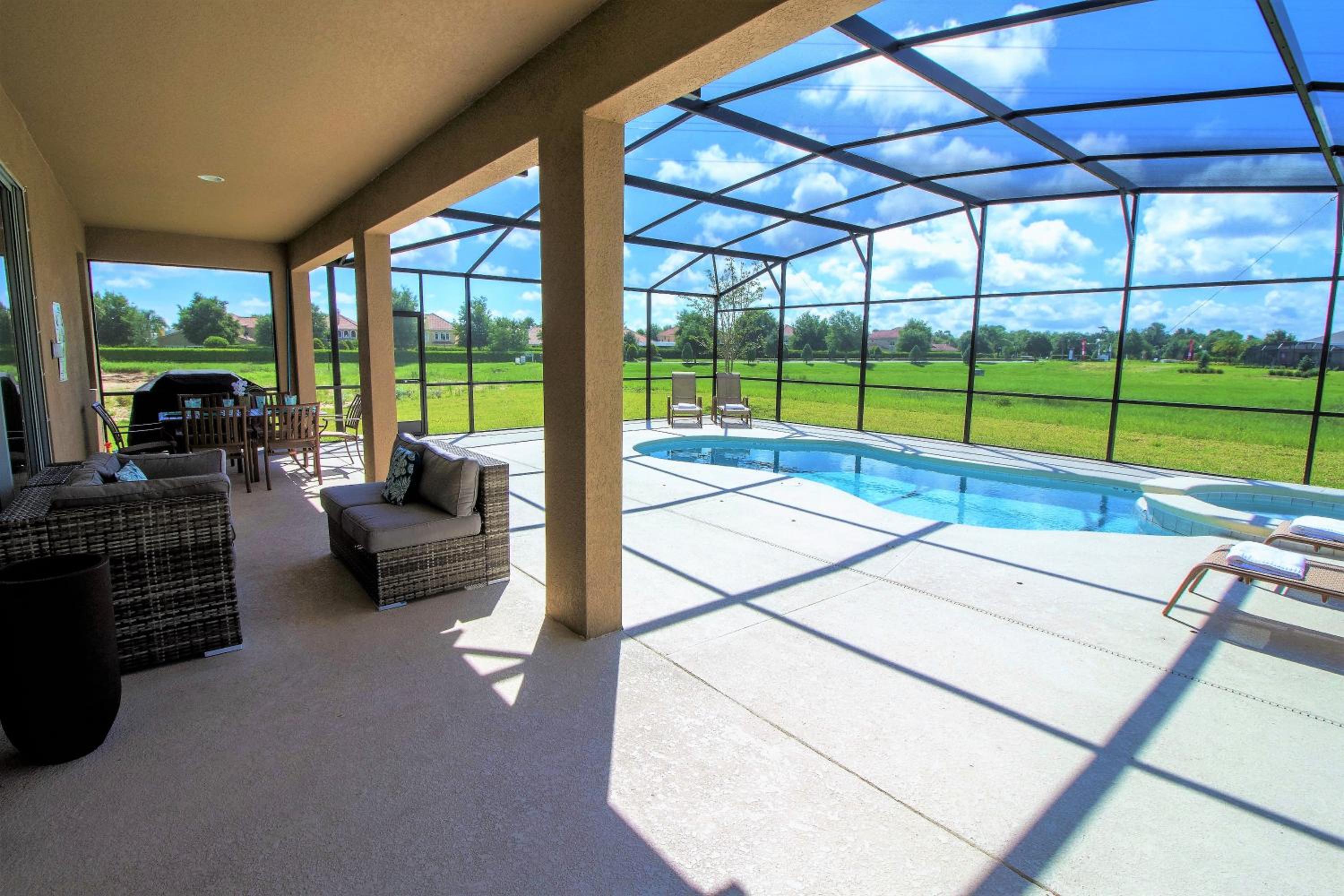 Palm Golf at White Rose Villas