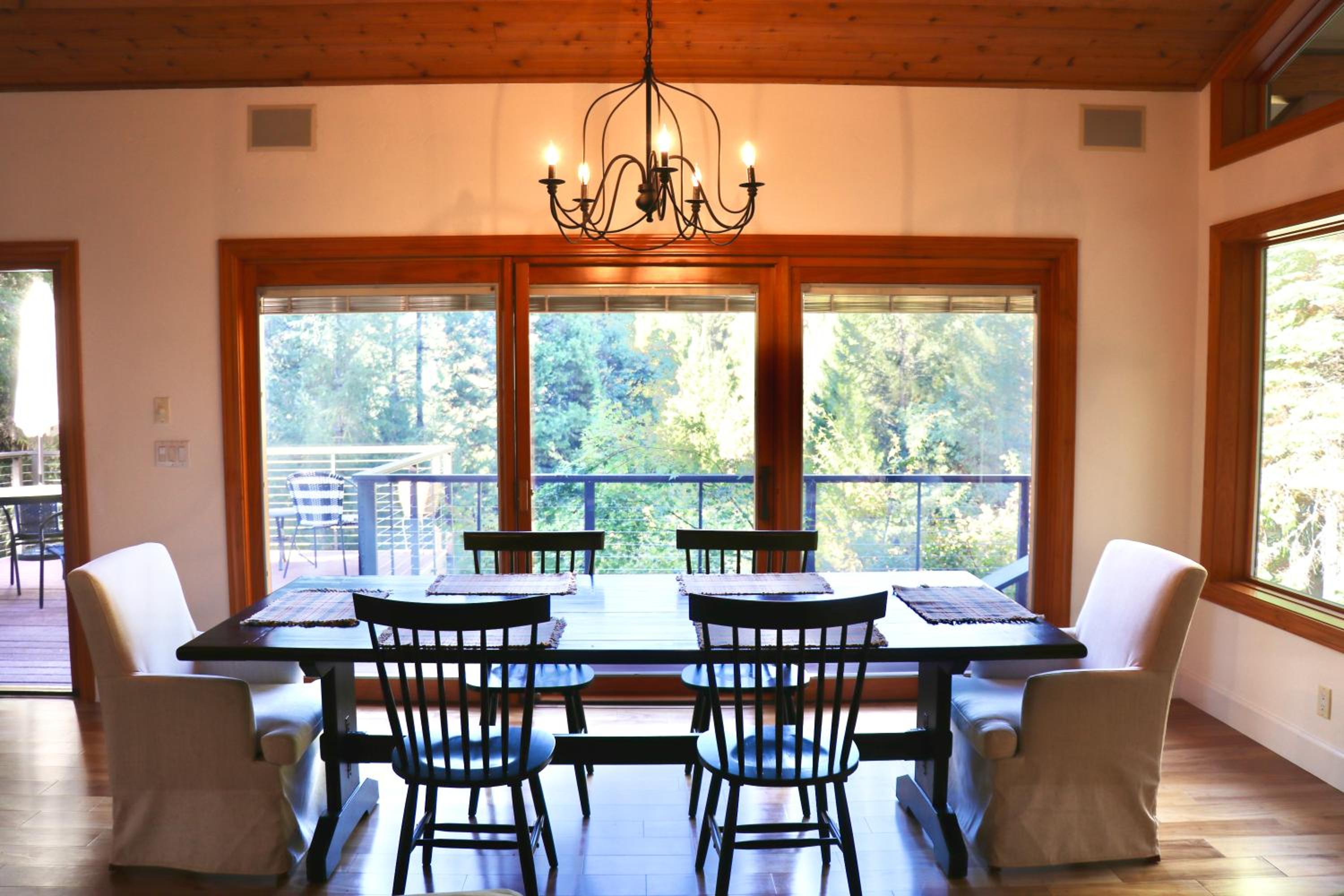 Lux, designer 8-acre retreat with private creek view 5