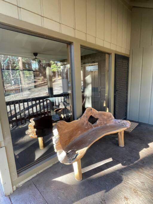 Cozy Cabin Retreat view 4