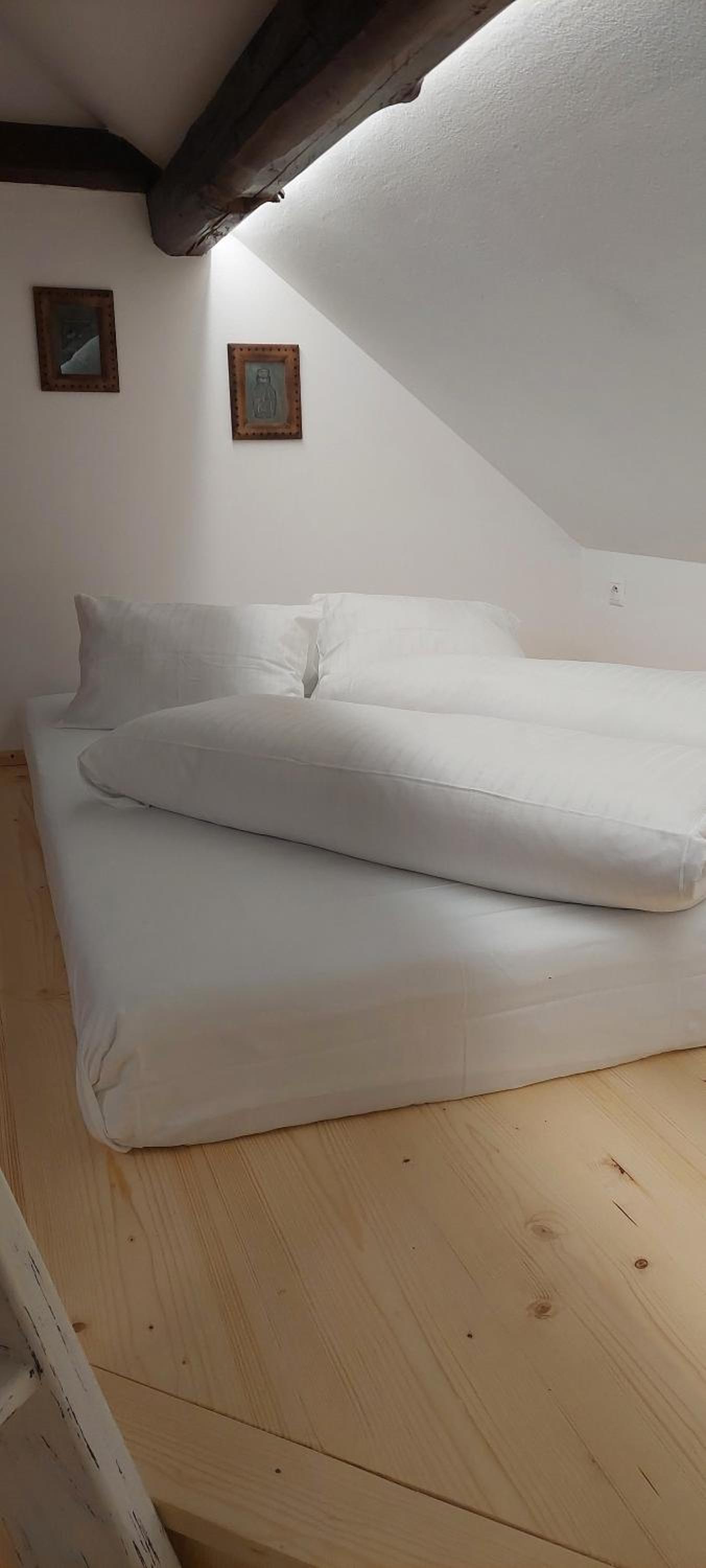 Photo 35