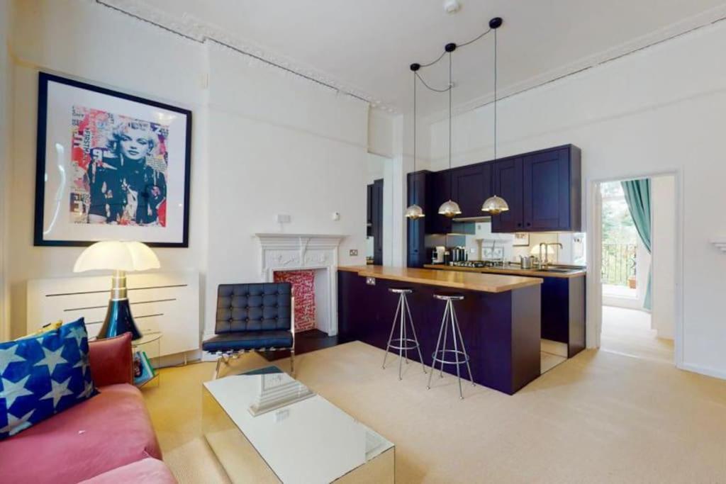 Portobello Large Snug