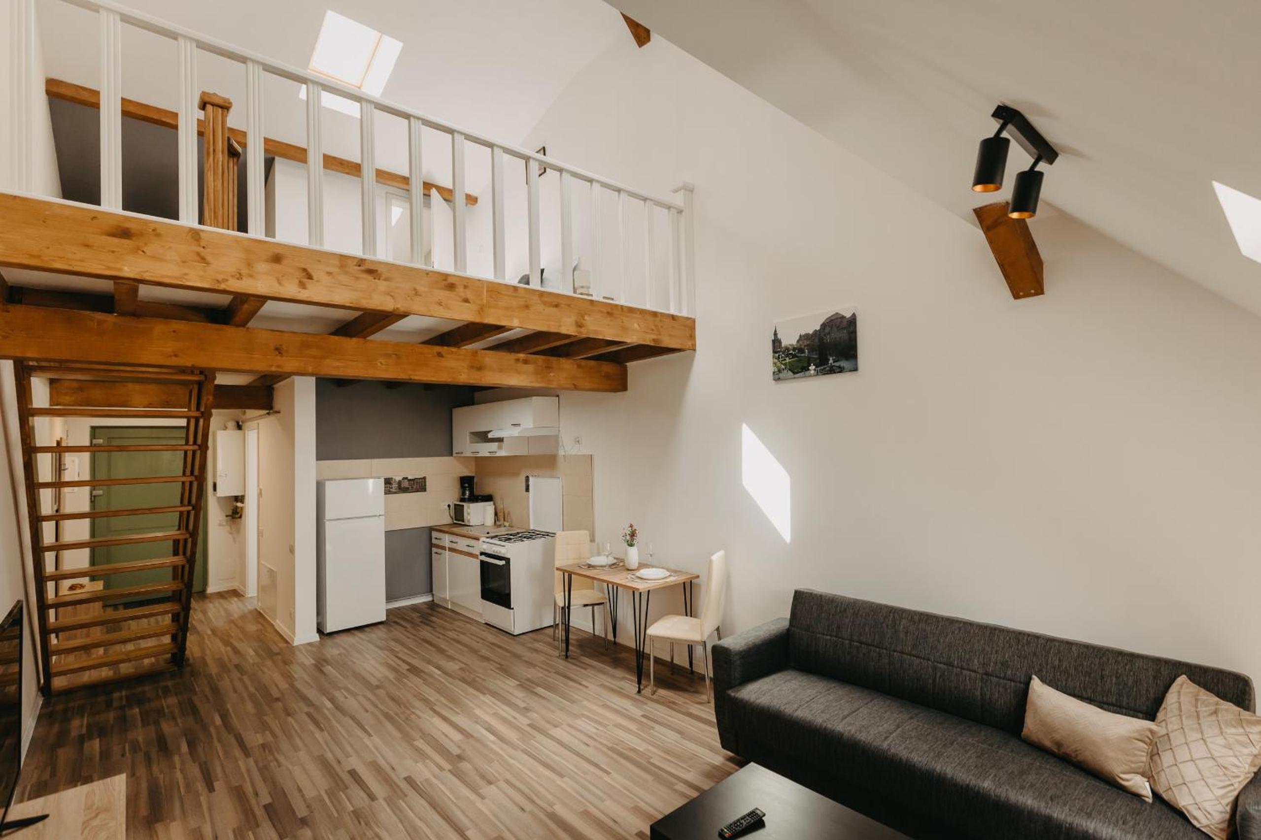 Holiday Apartments Central view 3