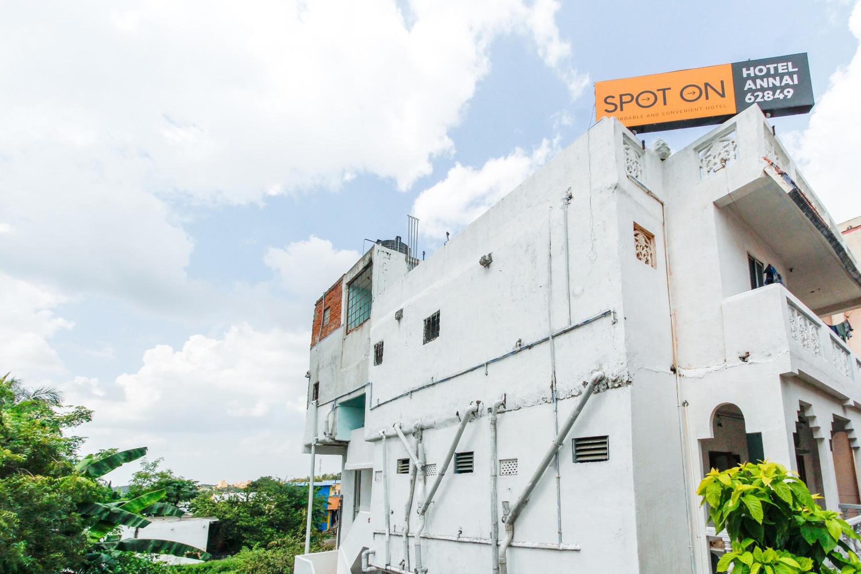 Hotel O Annai