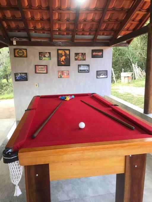 Recanto da Alegria - Casa em Cunha com Jacuzzi,Piscina,Rede,Churrasqueira,Lareira,Deck, Banco de coração