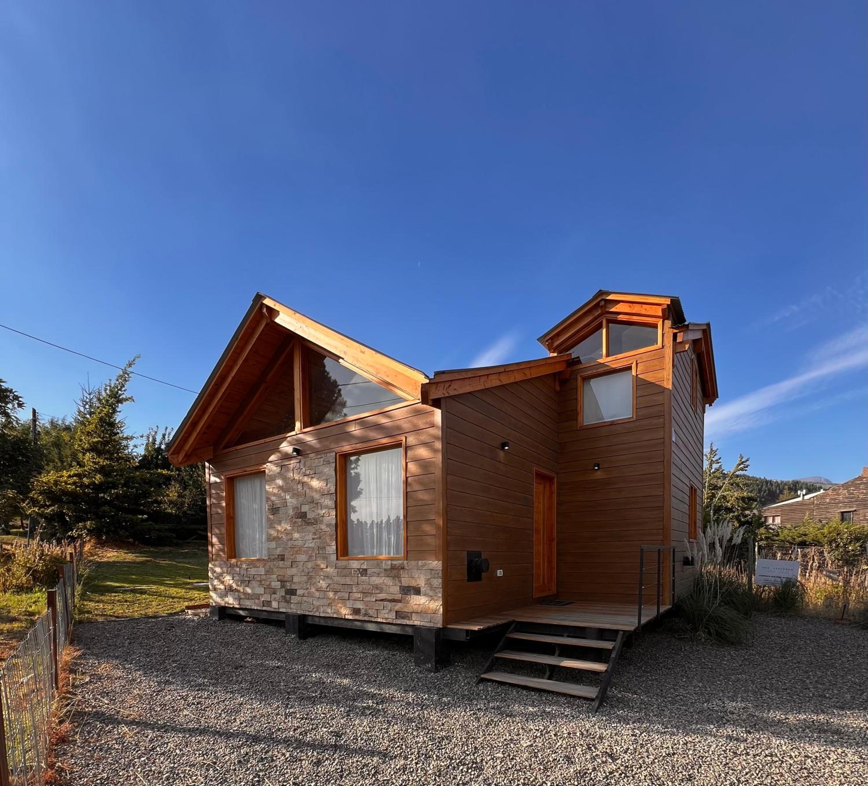 Hotel Los Robles Patagonia - Image 1