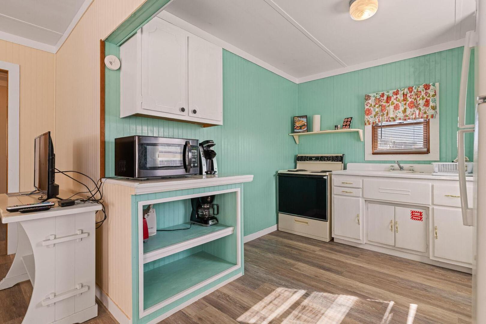 Oceanside Court by KEES Vacations