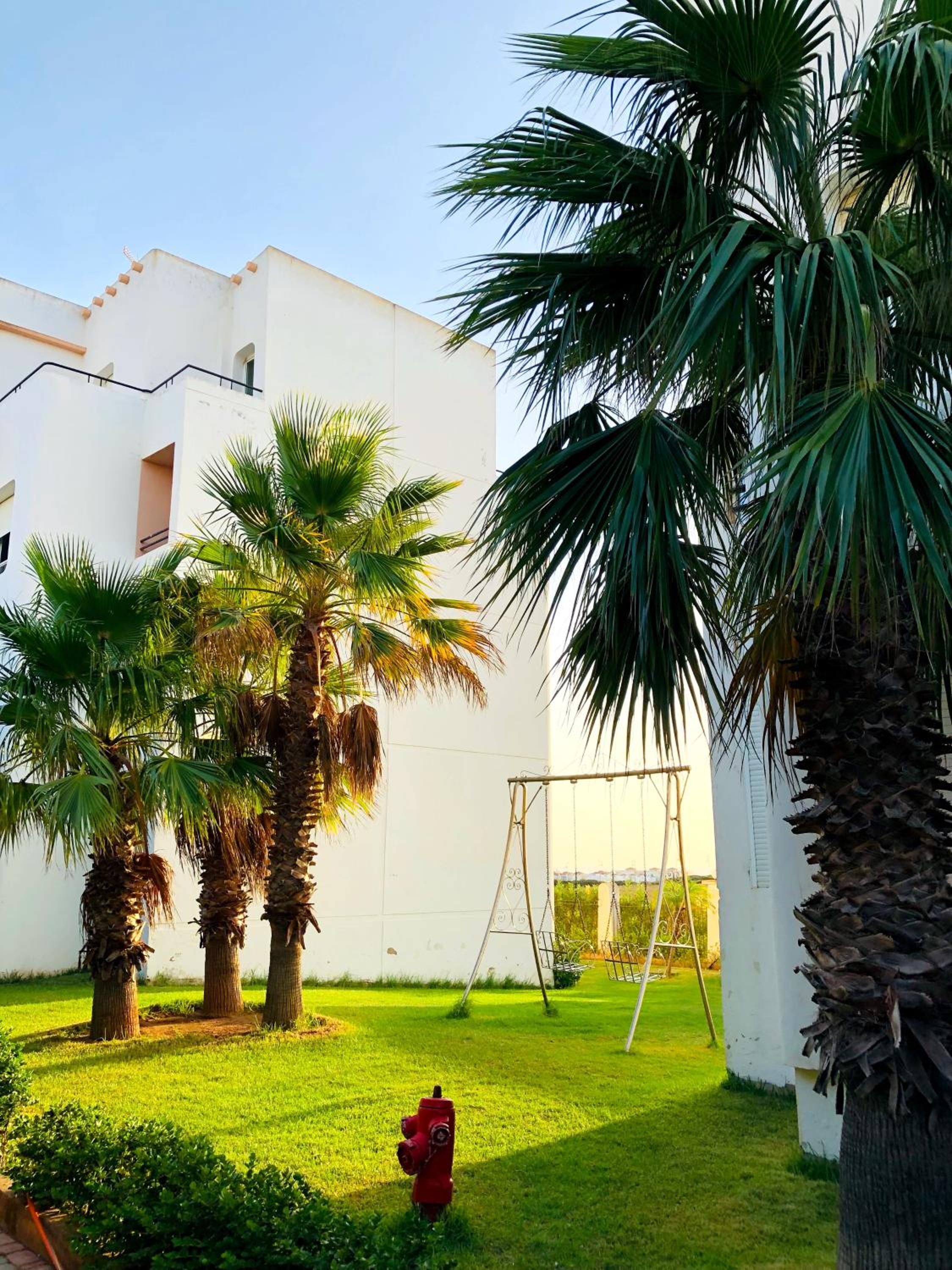 Fantastique Appartement avec piscine sur la plage de Achakar de Tanger - proche du Cap Spartel & la Grotte d'Hercule