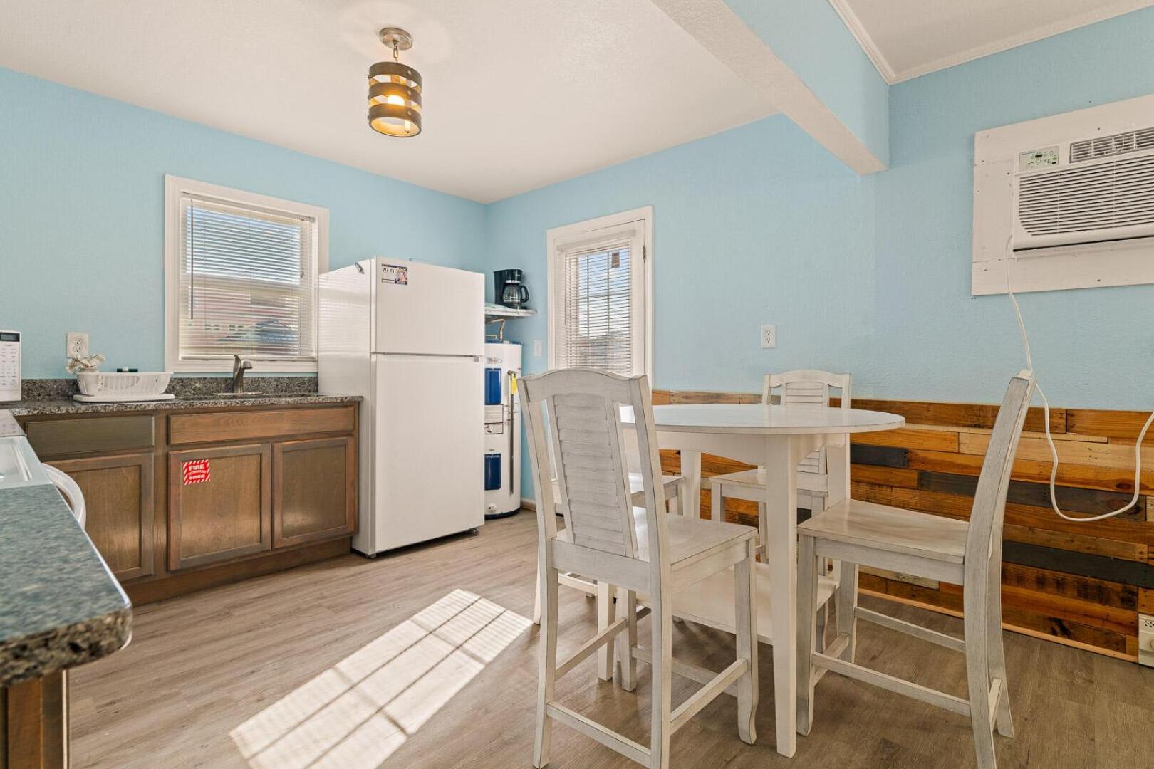 Oceanside Court by KEES Vacations