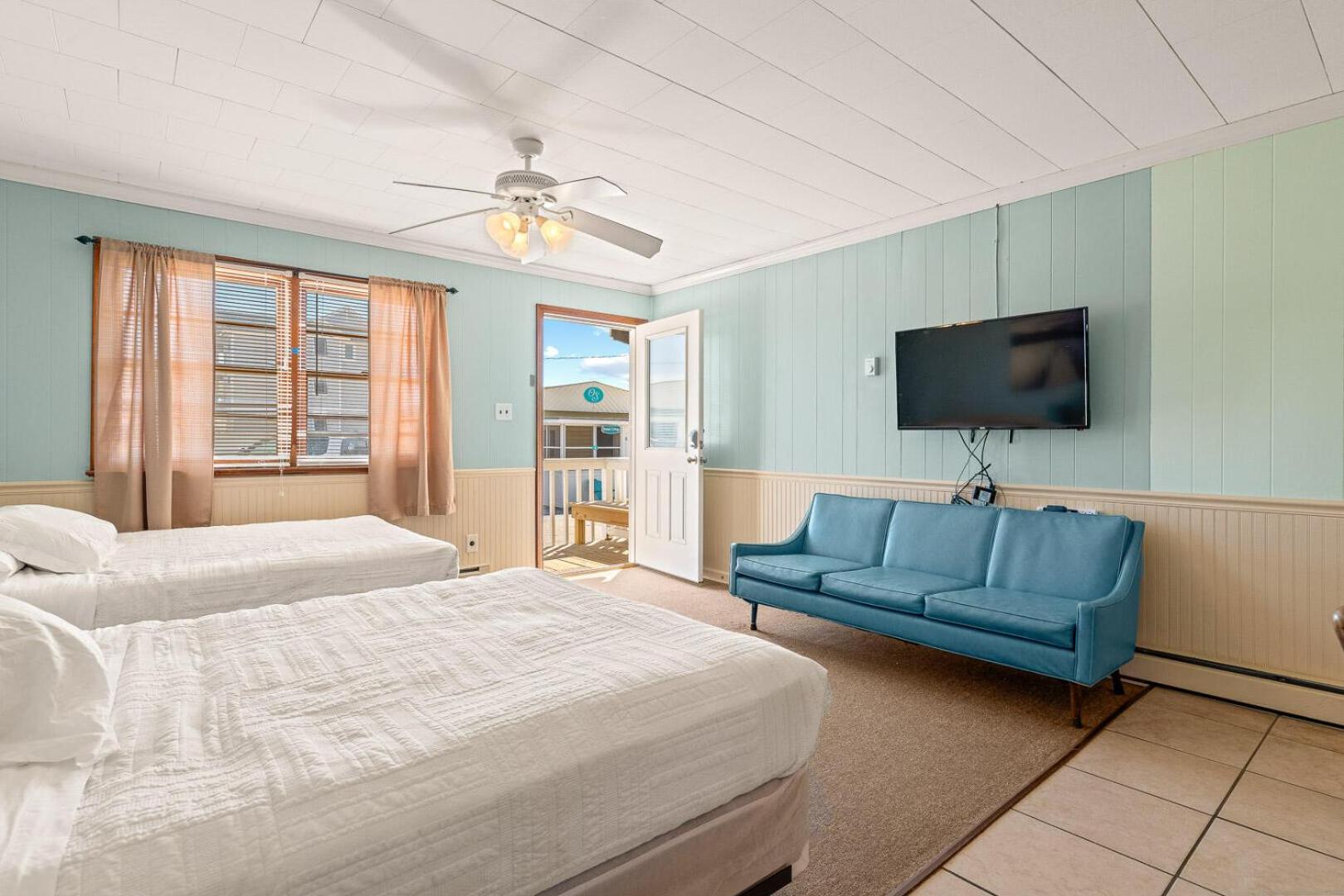 Oceanside Court by KEES Vacations