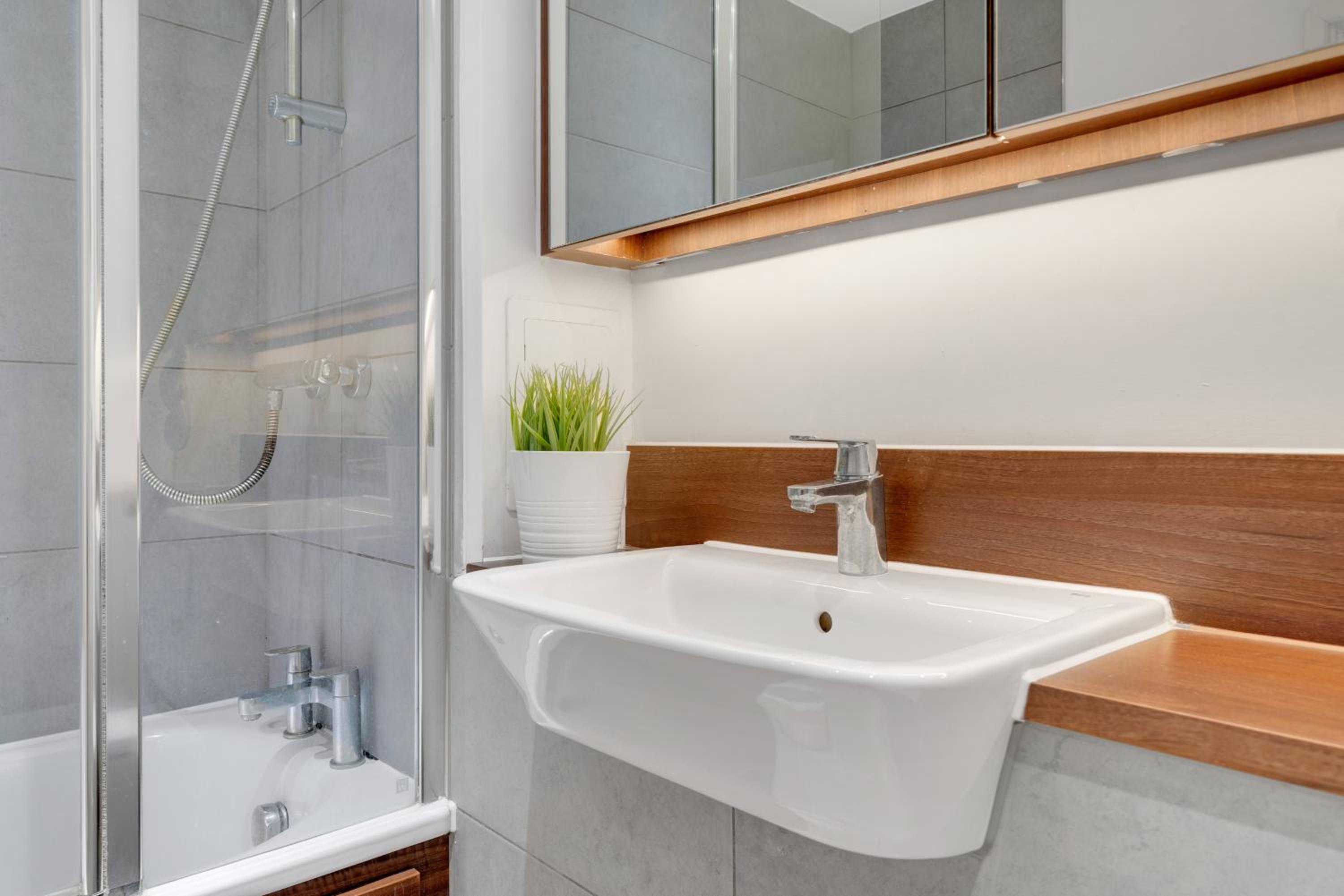 Large Modern 1 Bed Apartment London Catford - Perfect for Long Stay