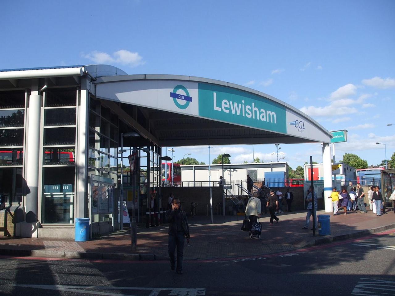 Large Modern 1 Bed Apartment London Catford - Perfect for Long Stay