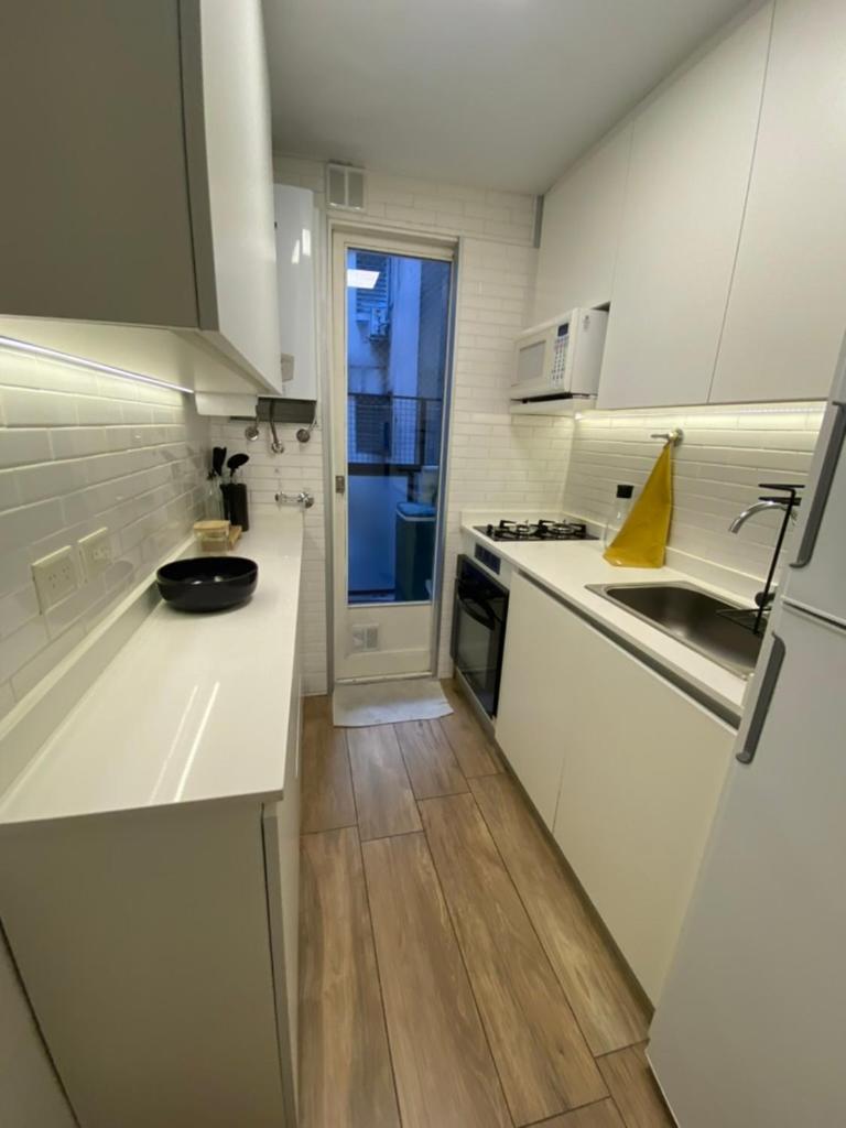 Modern 2 Bedroom Apt at Recoleta