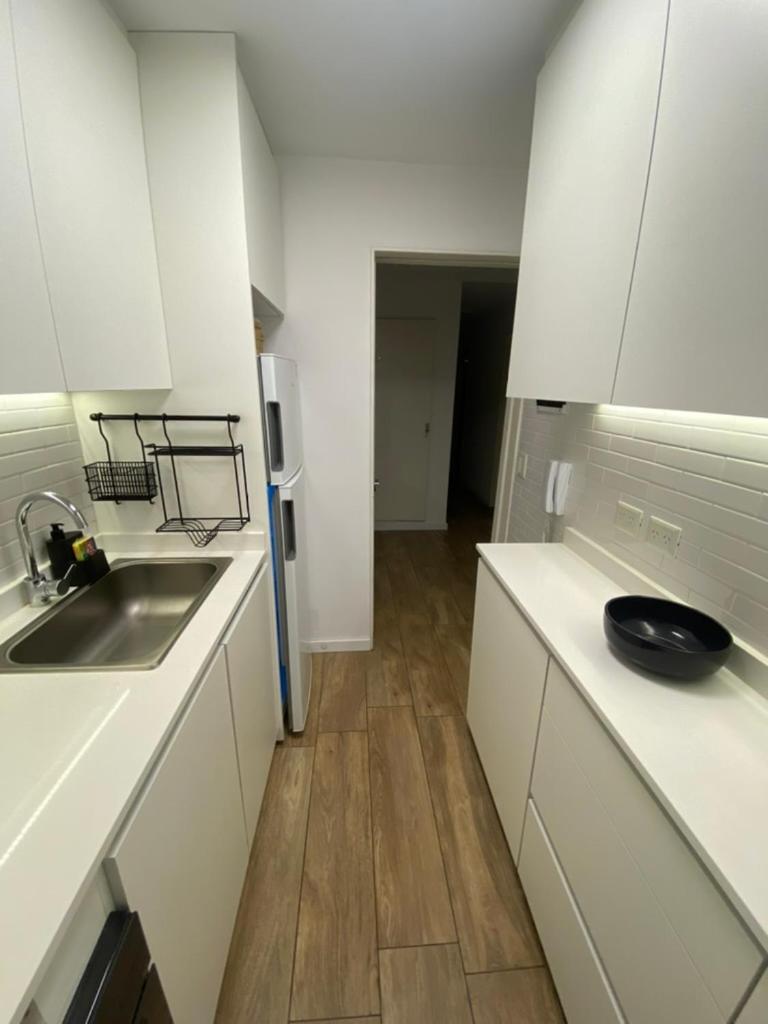 Modern 2 Bedroom Apt at Recoleta