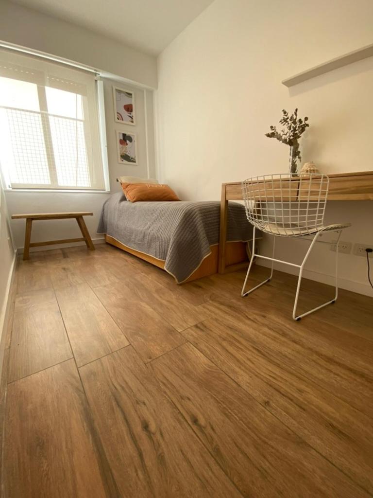 Modern 2 Bedroom Apt at Recoleta