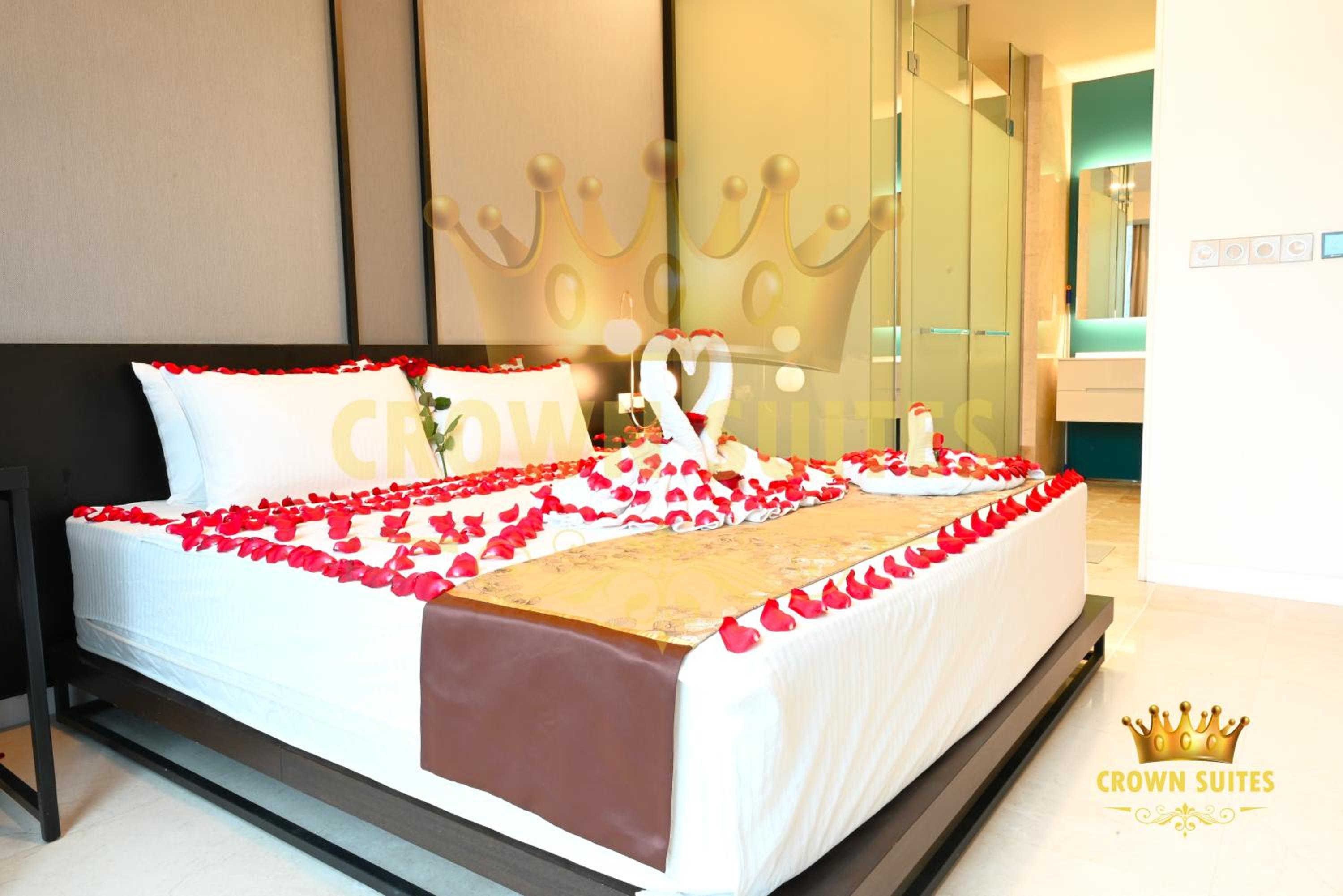 Crown Suites Tropicana KLCC Kuala Lumpur City Center