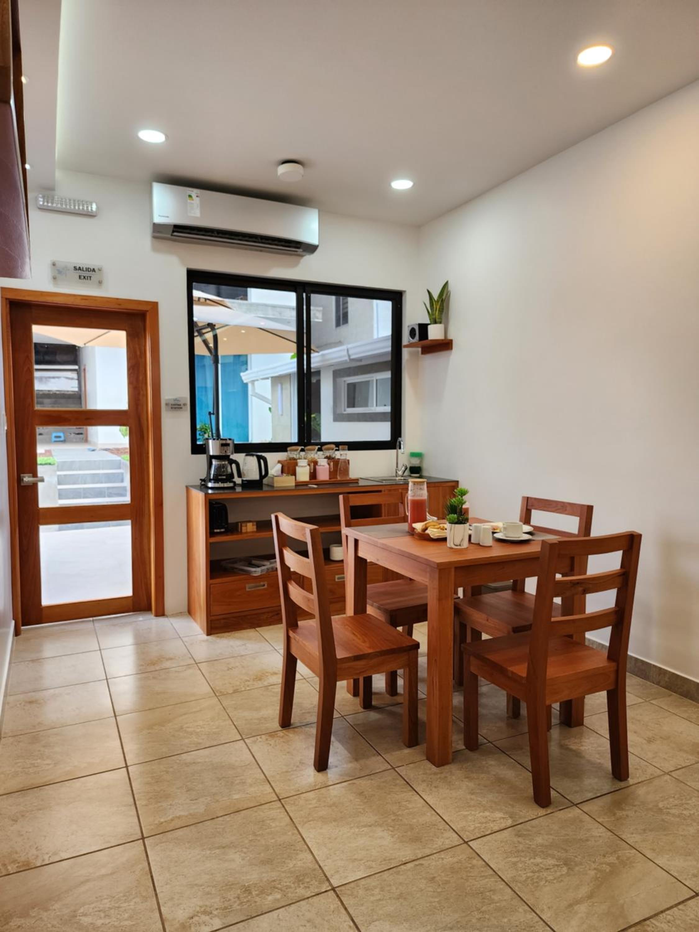 CASA GALAPAGOS by Hostal Fragata