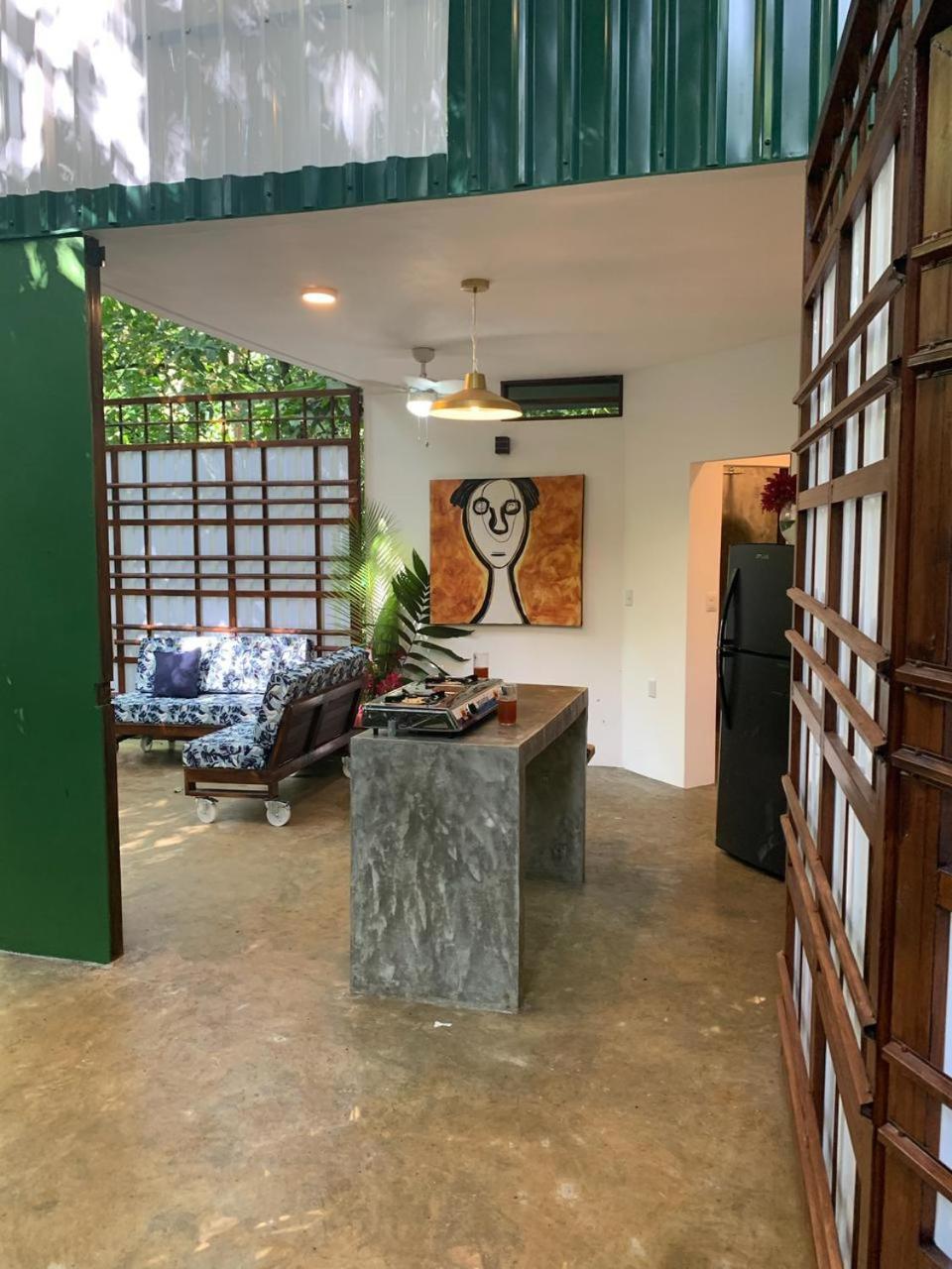 Peaceful Jungle Villa Kona - Pool & Parking for 2 persons