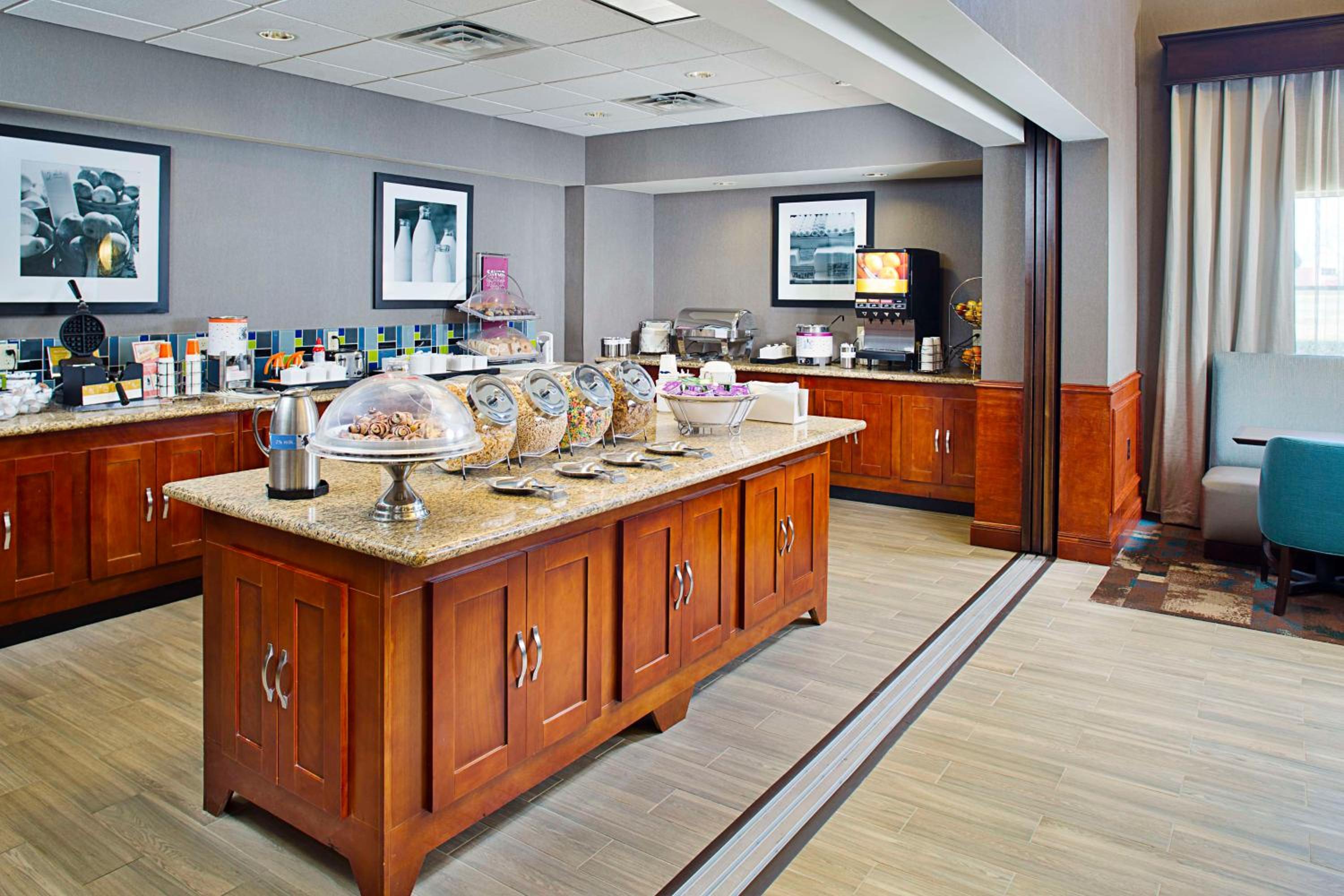 Dallas / Fort Worth Vacations - Hampton Inn  Suites - Mansfield - Property Image 5