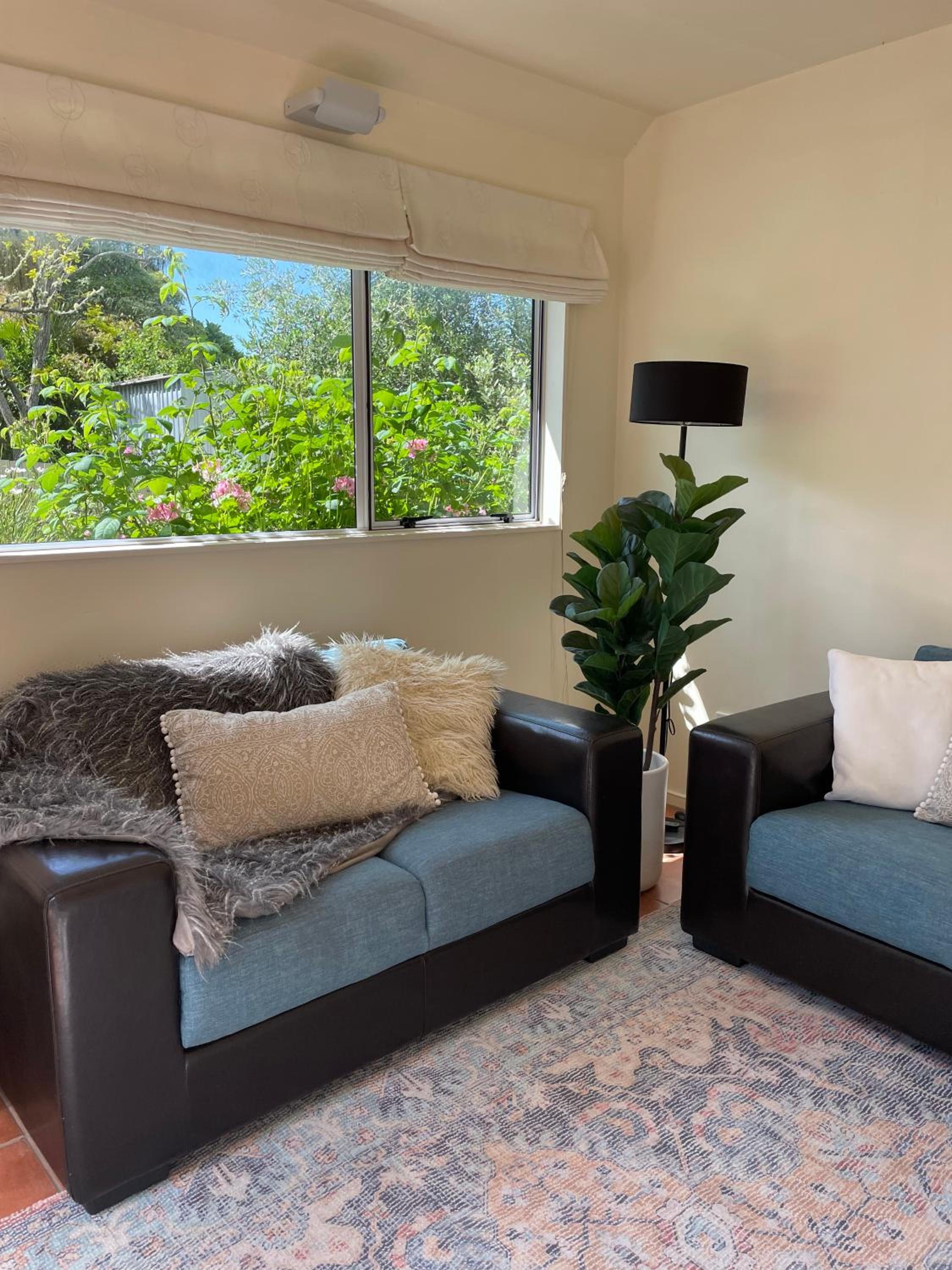 Oneroa Chalet view 4