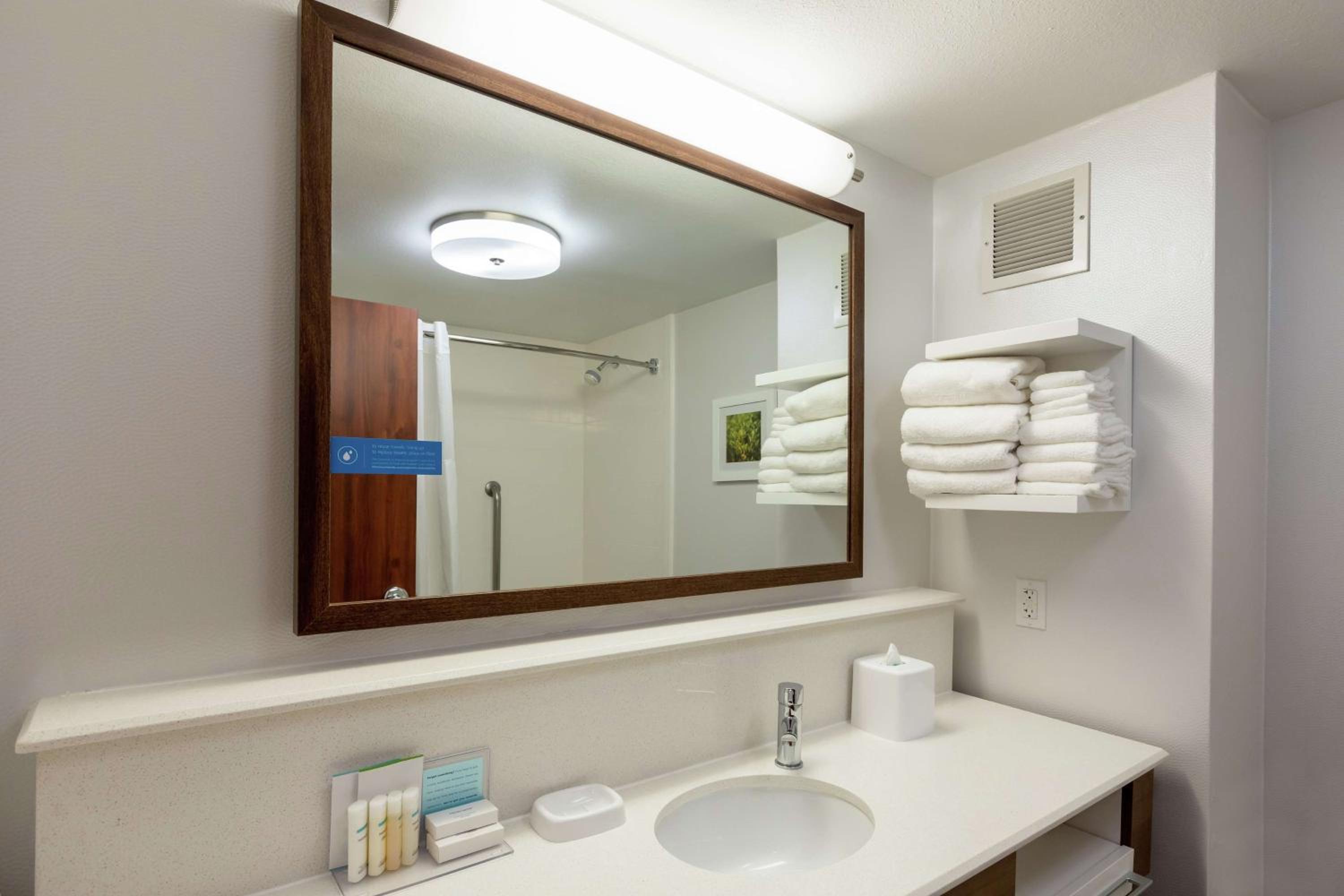 Hampton Inn Houston/Humble-Airport Area - Property Image 6
