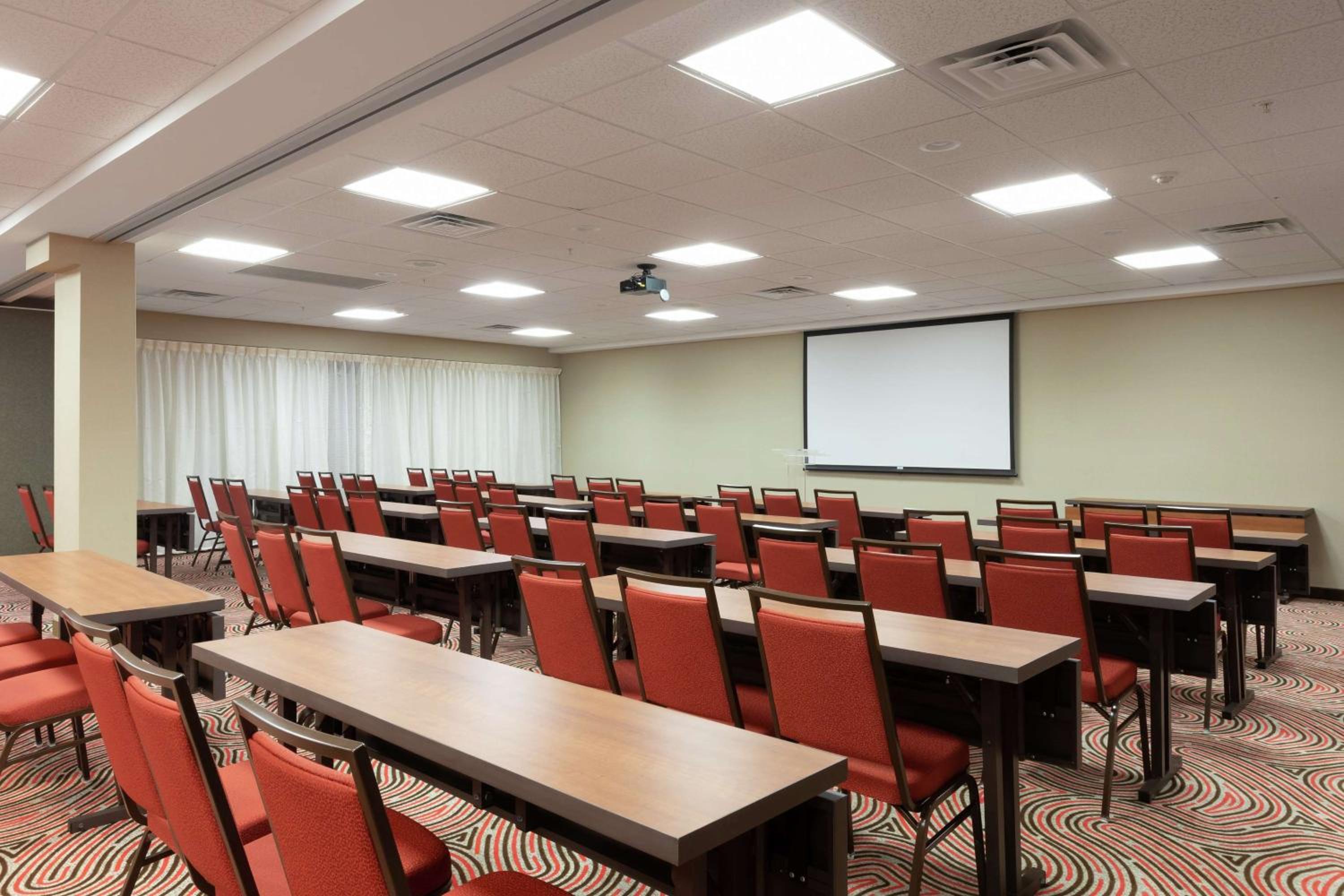 Hampton Inn Houston/Humble-Airport Area - Property Image 12