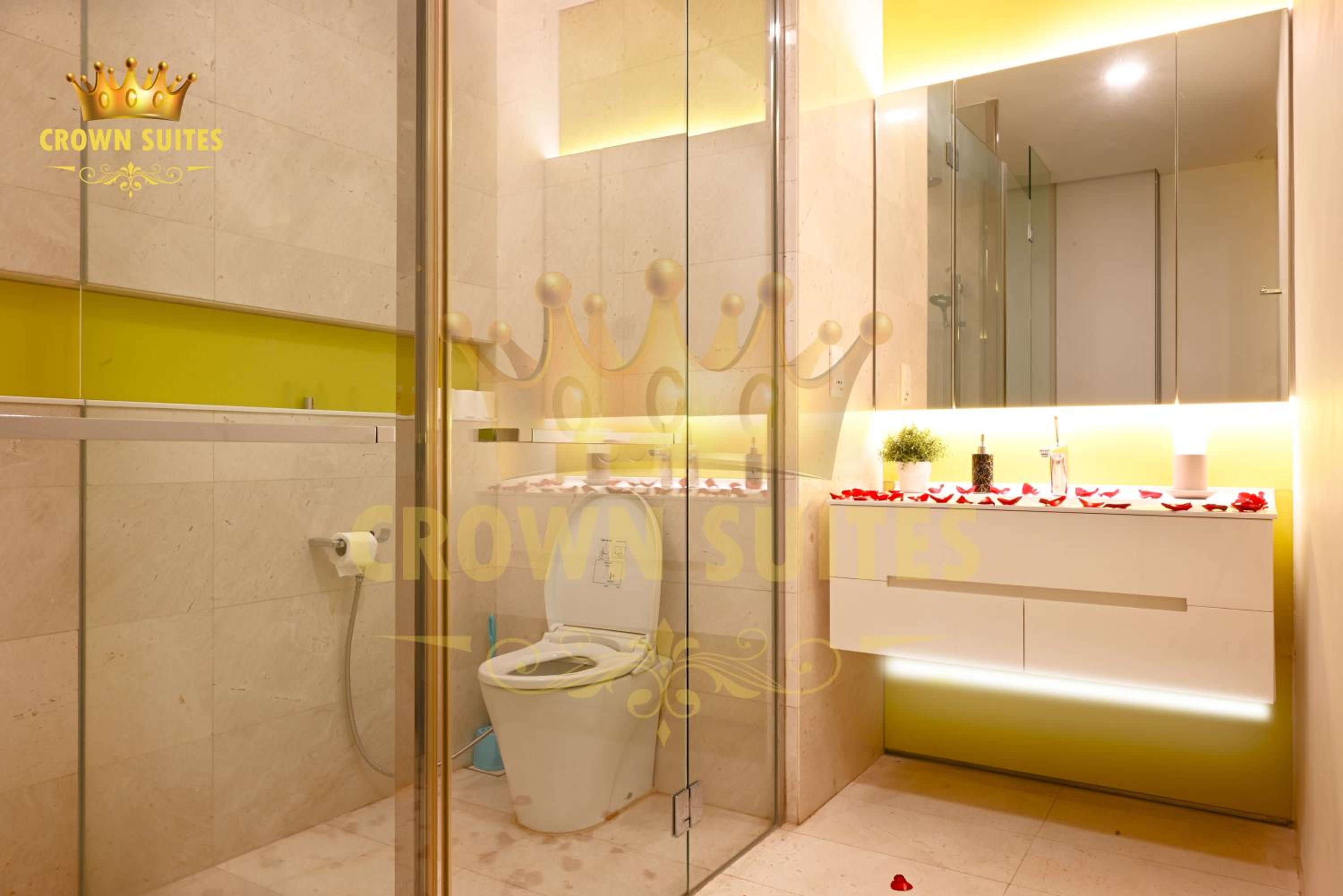 Crown Suites Tropicana KLCC Kuala Lumpur City Center