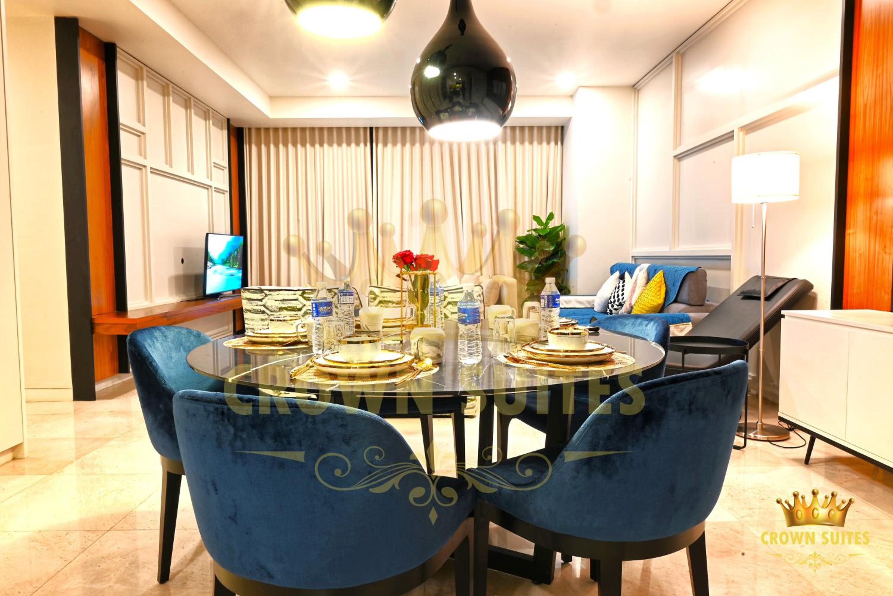Crown Suites Tropicana KLCC Kuala Lumpur City Center