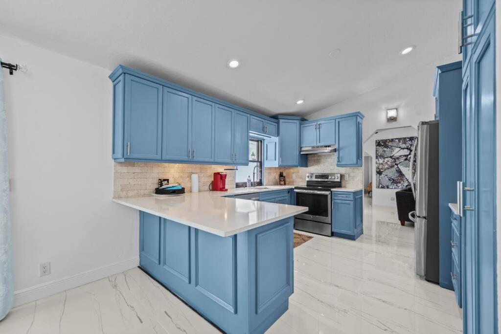 Luxurious Home Near West Palm Beach (Polo) view 5