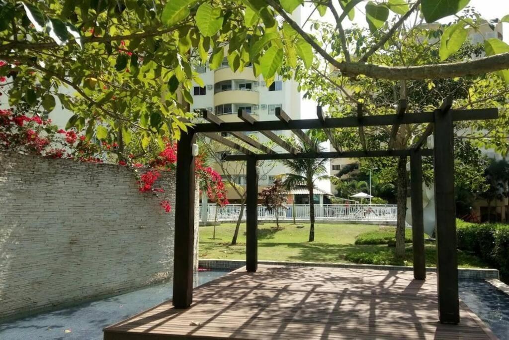 Barra da Tijuca-apto de sala-cozinha-quarto/suíte