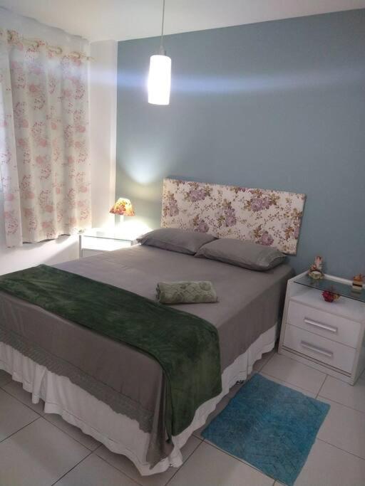 Barra da Tijuca-apto de sala-cozinha-quarto/suíte